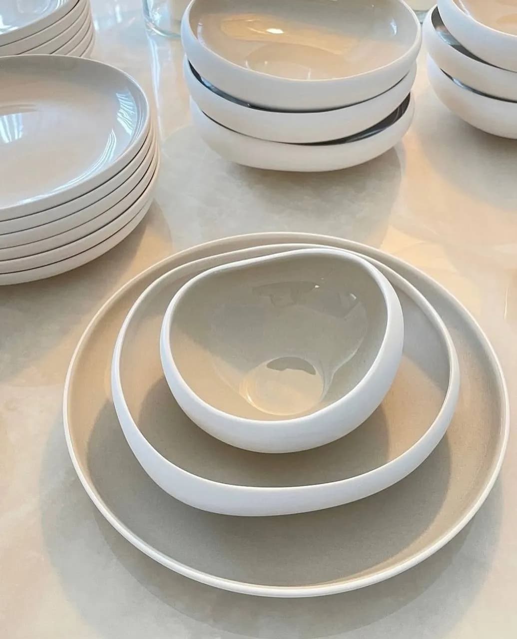 سرویس 12 نفره 59 پارچه کاراجا — تصویر ۵