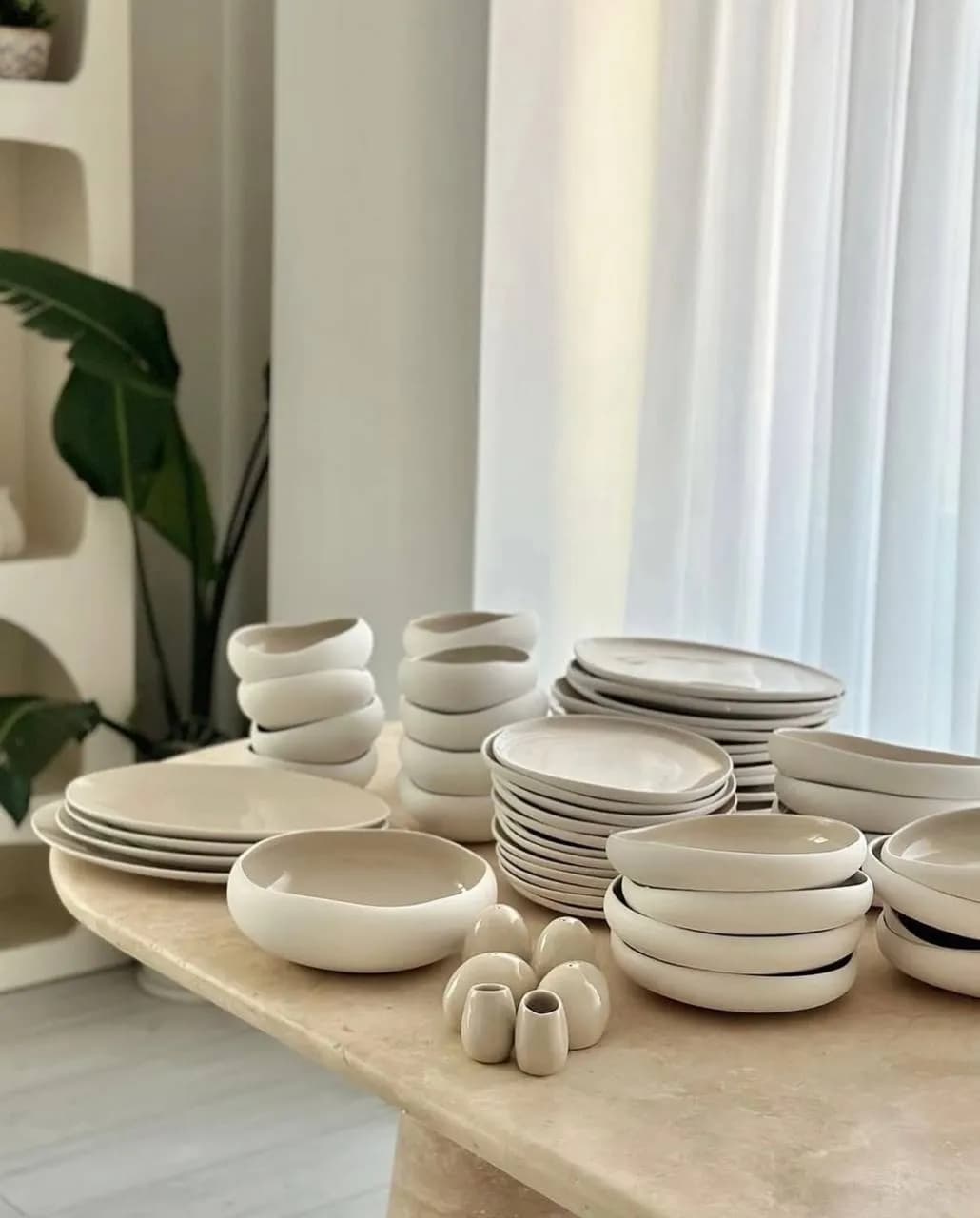 سرویس 12 نفره 59 پارچه کاراجا — تصویر ۴