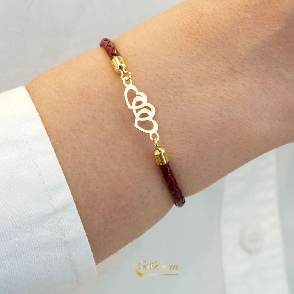 دستبند چرم و طلا قلب B304
