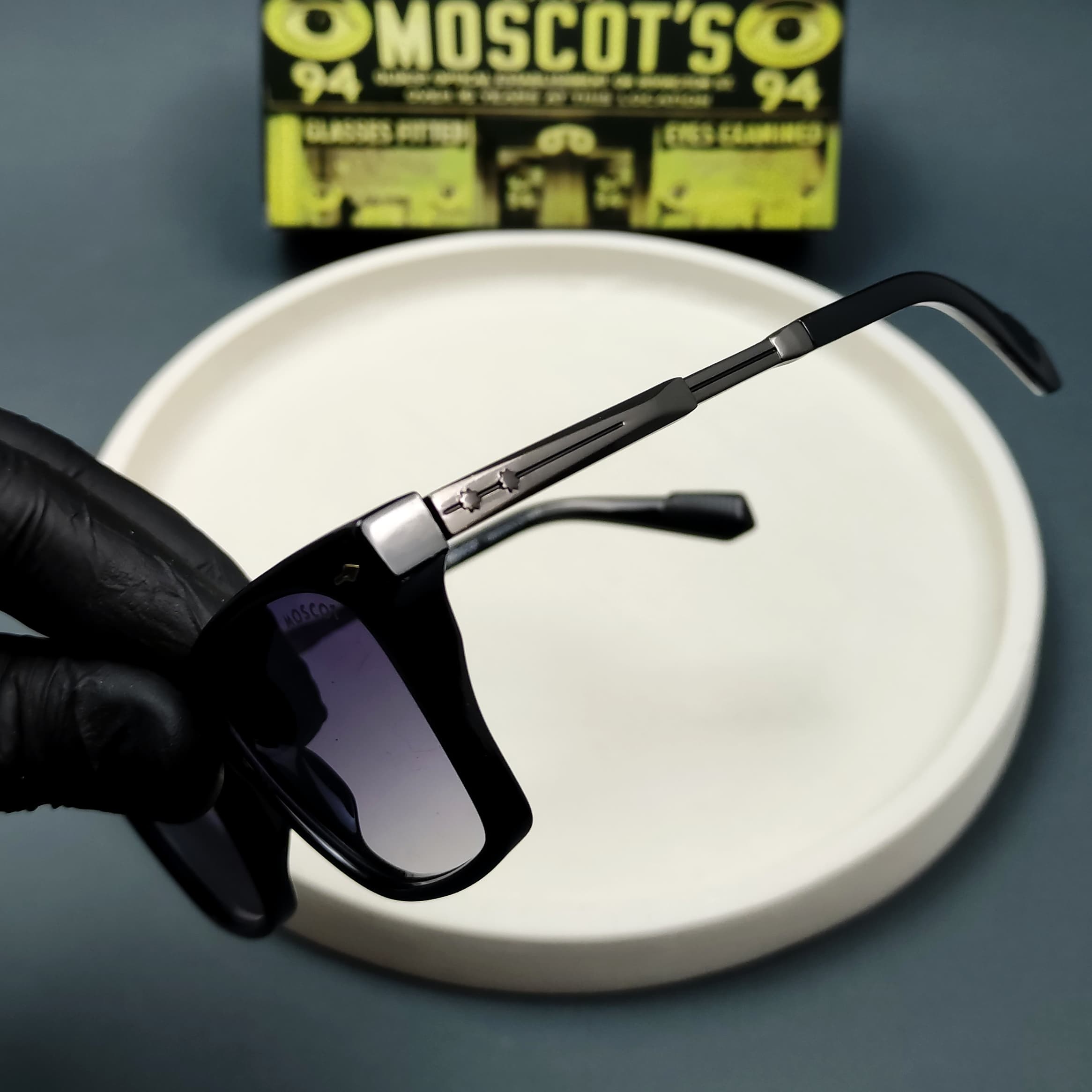 عینک آفتابی یونیسکس برند موسکات Moscot 5807 (کیفیت مستر) — تصویر ۵