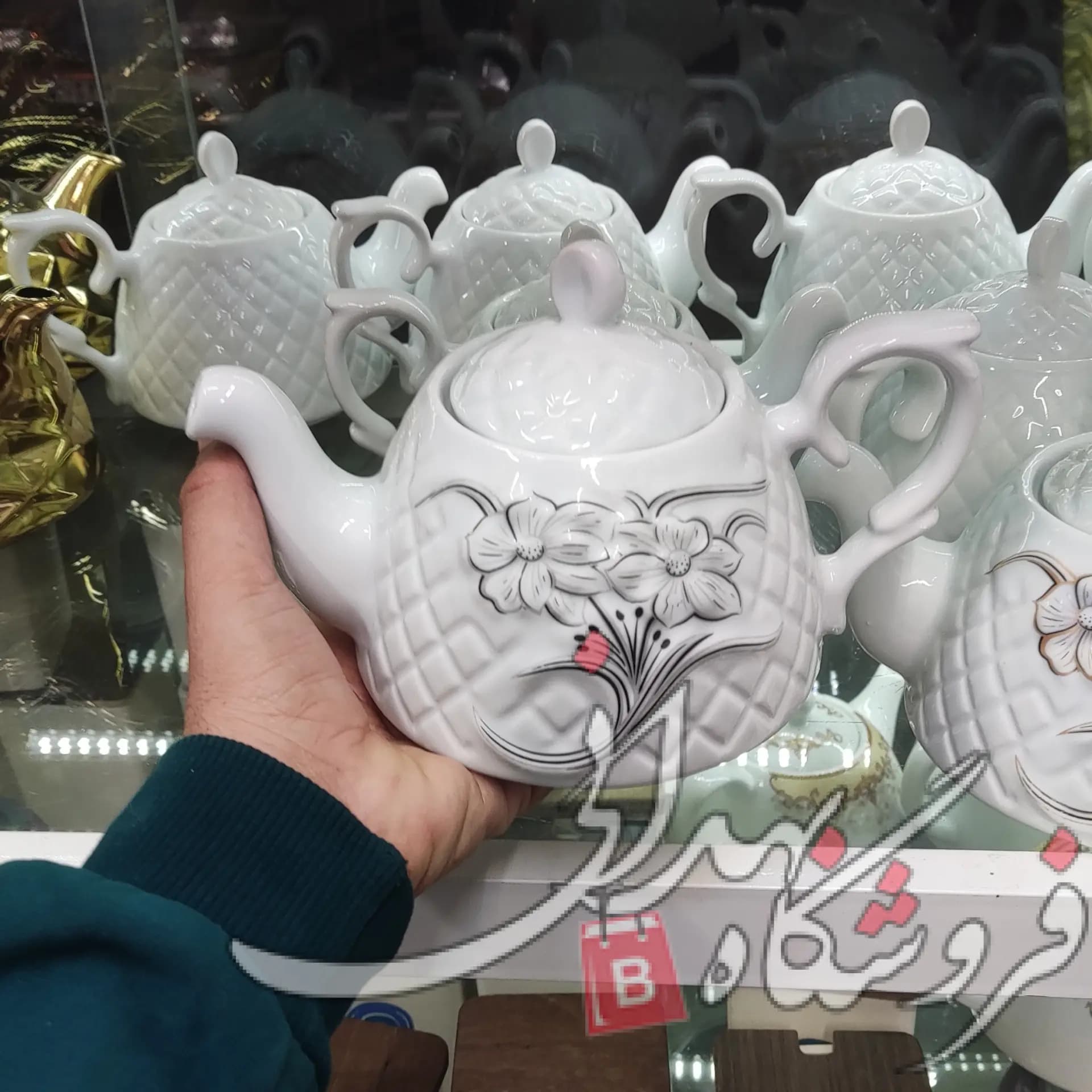 قوری چینی روکتری گل برجسته 245.308