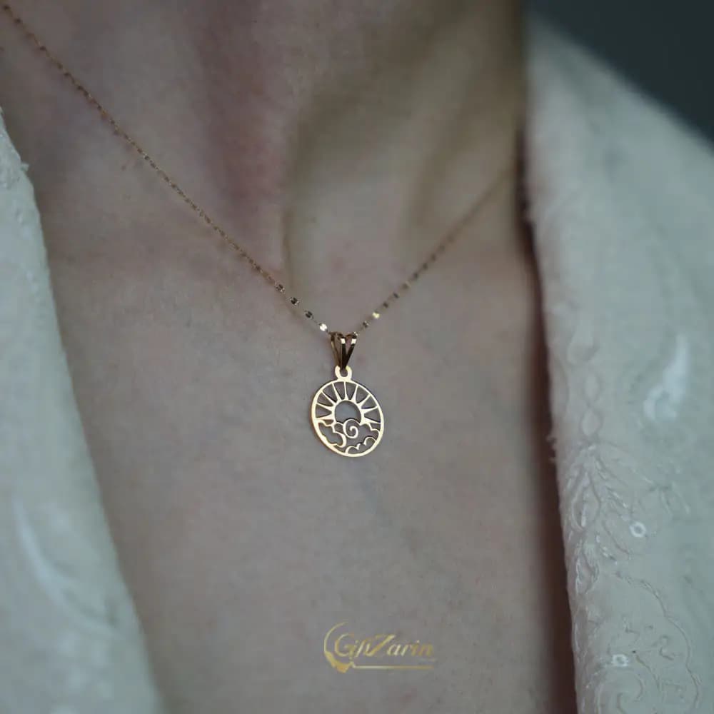 گردنبند طلا خورشید و ابر N33