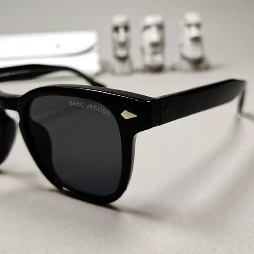 عینک آفتابی مارک جاکوبز مدل ویفرر کلاسیک Marc Jacobs 6200 — تصویر ۴