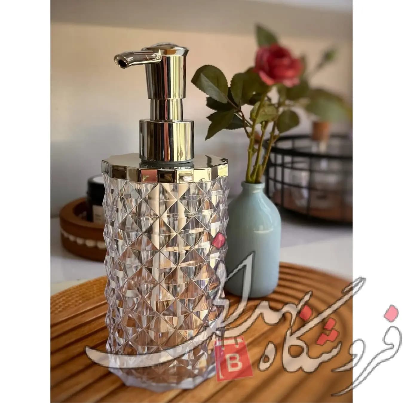 جا مایع سجاد ویکتوریا گرد کروم — تصویر ۳