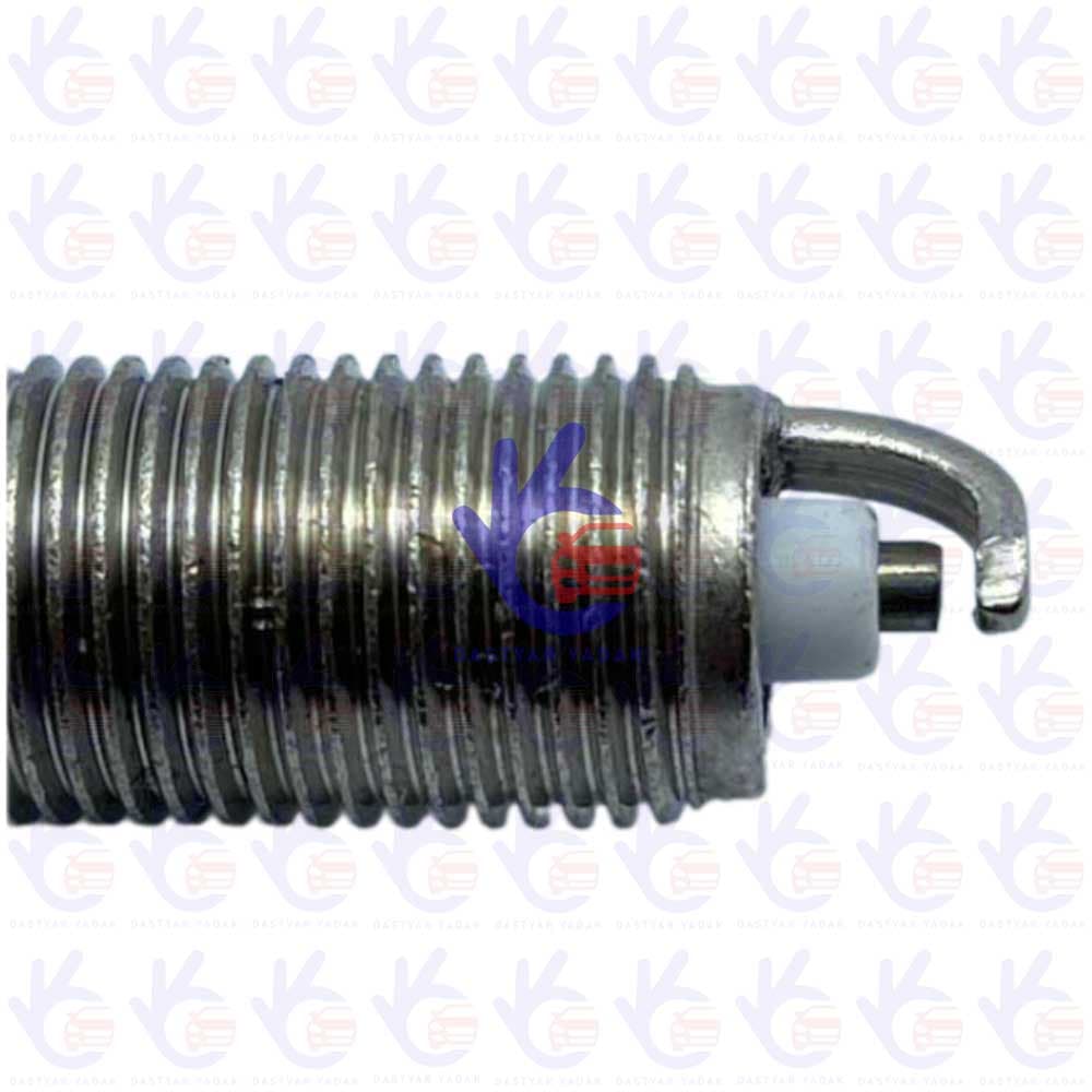 شمع خودرو بوش +42 آلمان کد FR8SC+ — تصویر ۳