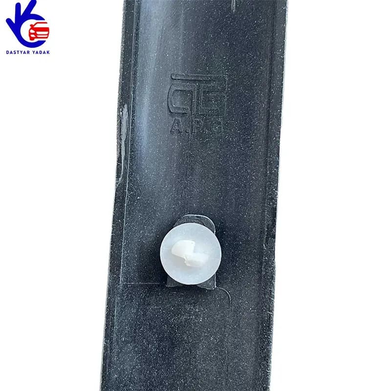 زه اطراف پژو 207 سفید MCS — تصویر ۲