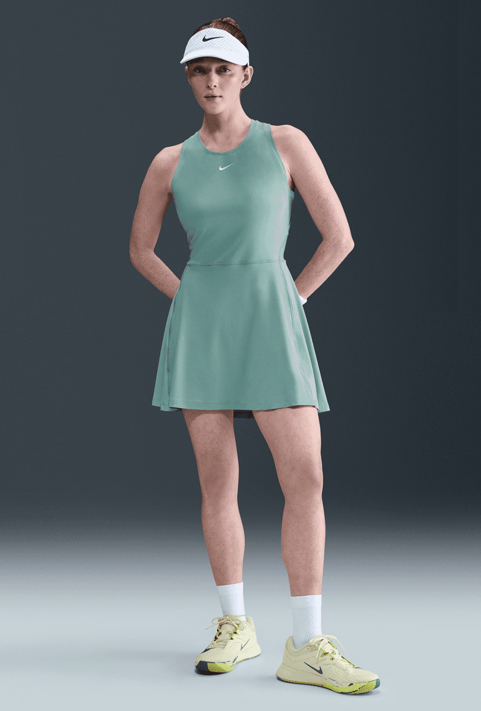 لباس تنیس زنانه نایک Nike Victory Dri-FIT – سبز