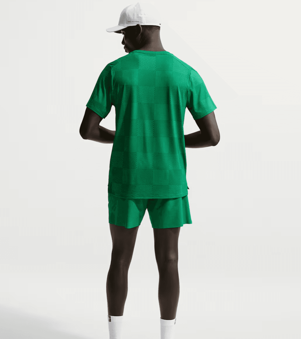 تیشرت تنیس مردانه نایک مدل NikeCourt Advantage Dri-FIT – سبز — تصویر ۴