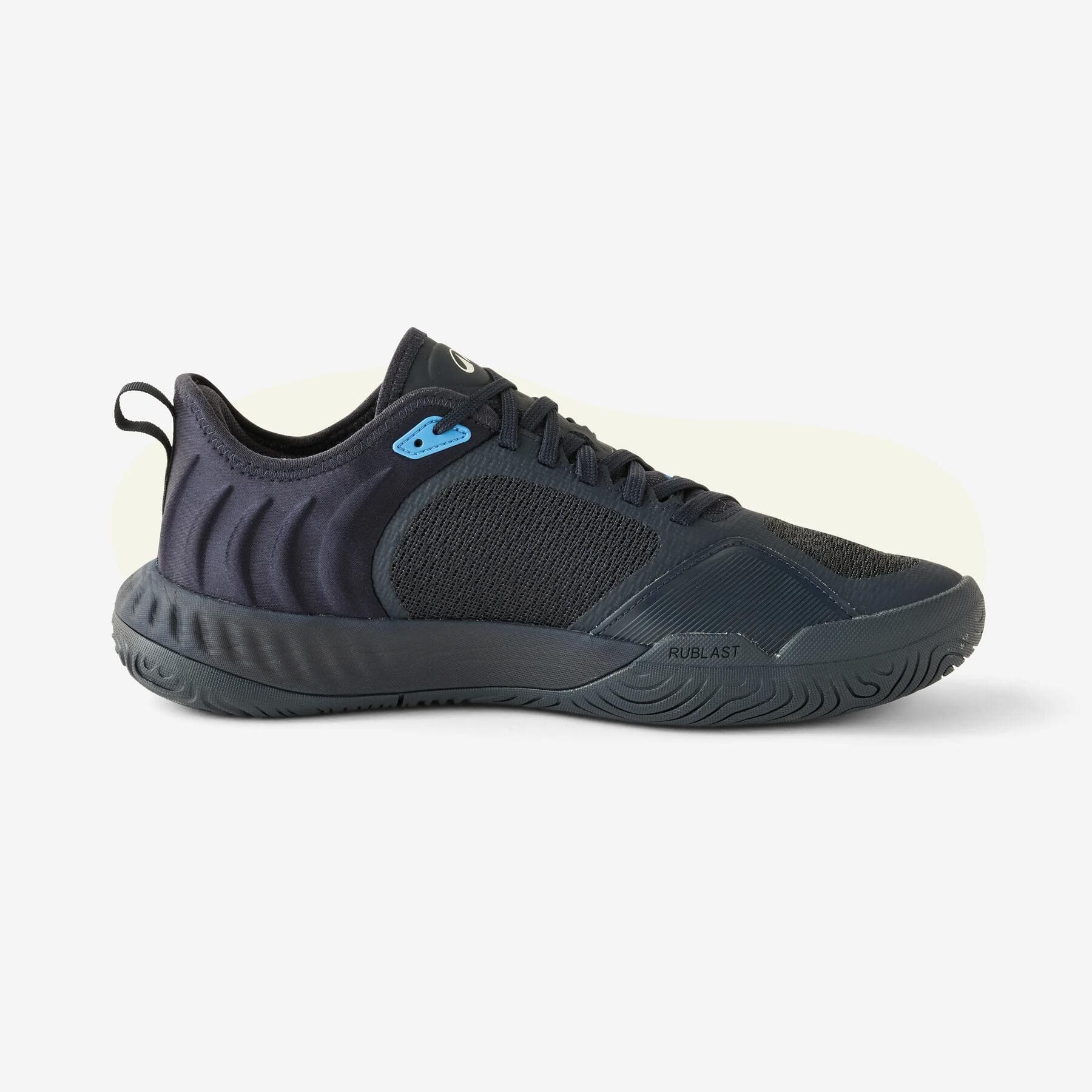 کفش تنیس مردانه دکتلون کویکما – Decathlon Unrupt Team – سرمه ای — تصویر ۳