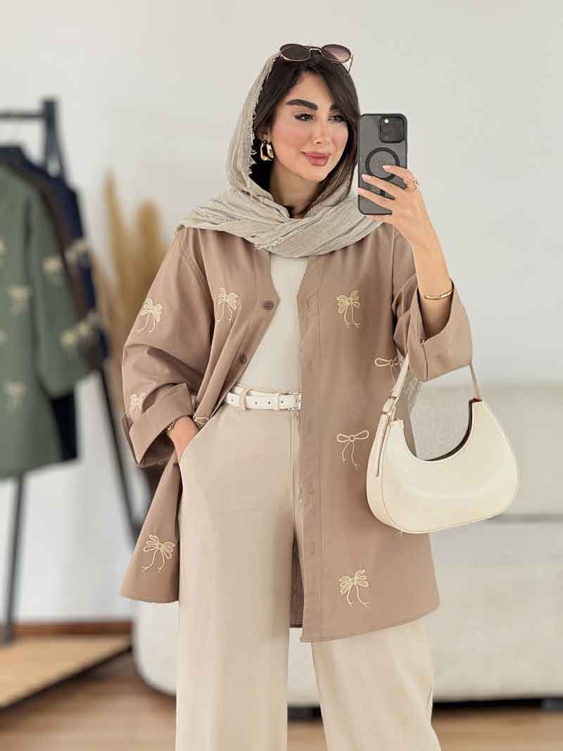 مانتو آستین پاگن طرح پاپیون کد 8215 — تصویر ۴