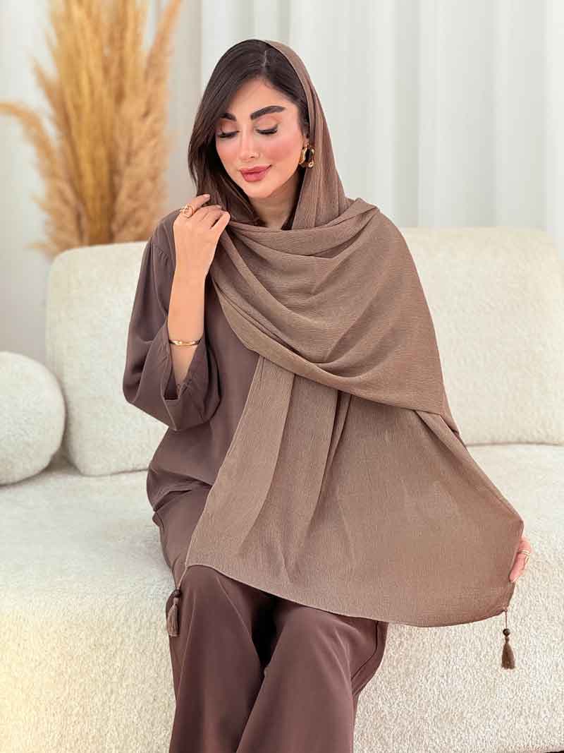 شال منگوله دار نیلسا کد 8175 — تصویر ۳