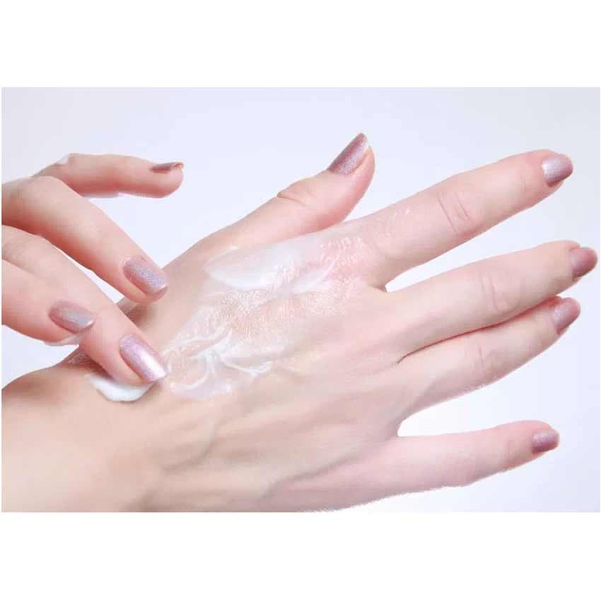 کرم سفید کننده بدن بانوان ویتامین D تیوپی 125 میل مکس لیدی MAX LADY — تصویر ۶