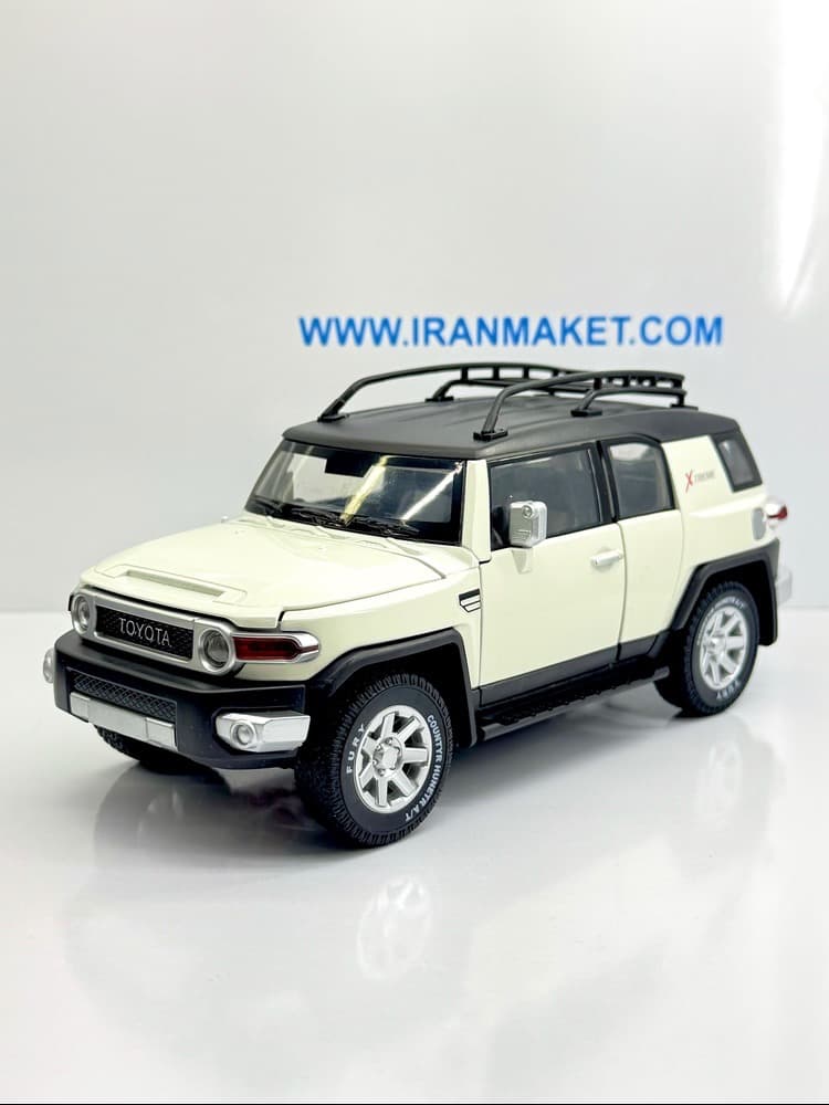 ماکت ماشین فلزی تویوتا اف جی کروز (Toyota Fj Cruiser) چه ژی 1.24