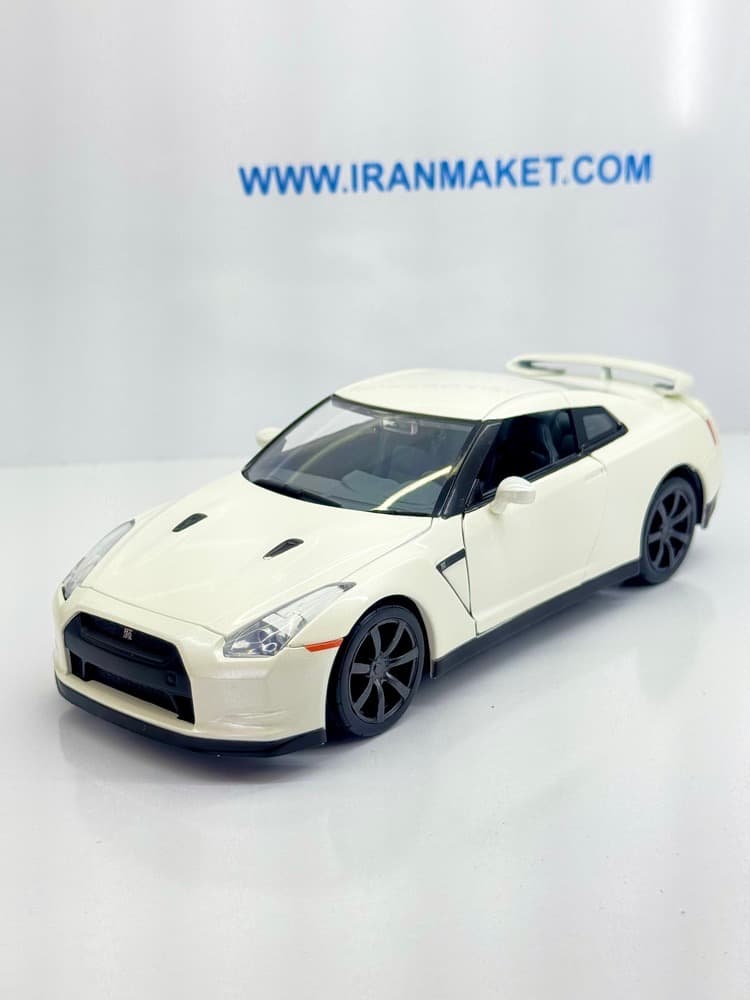ماکت ماشین فلزی نیسان جی تی آر (Nissan GT-R R35) سیگنچر 1.24