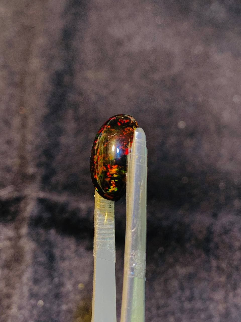 نگین اپال مشکی اصل سایز 9*13 میلی‌متر — تصویر ۴