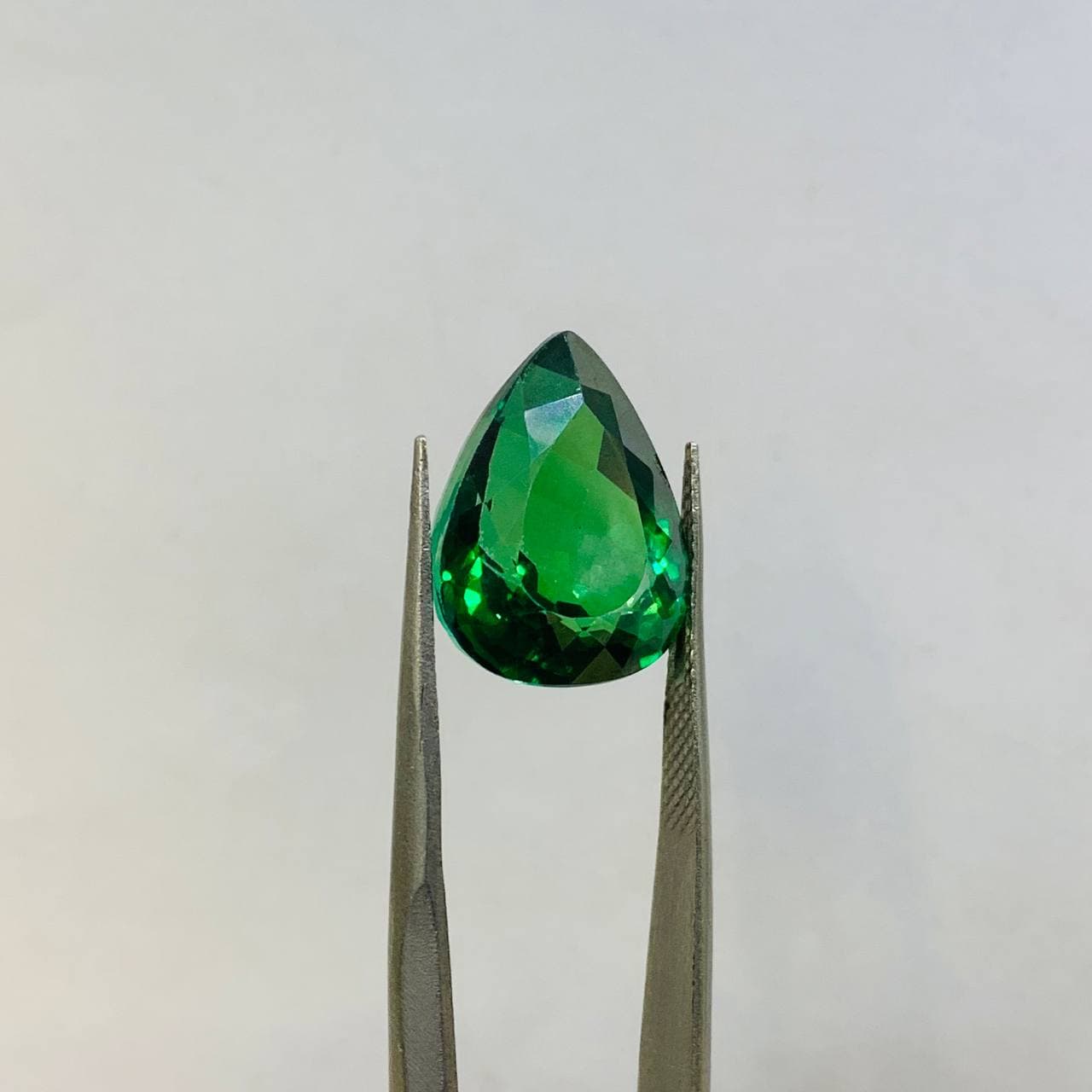 نگین توپاز سبز سایز 13*17 میلیمتر — تصویر ۲
