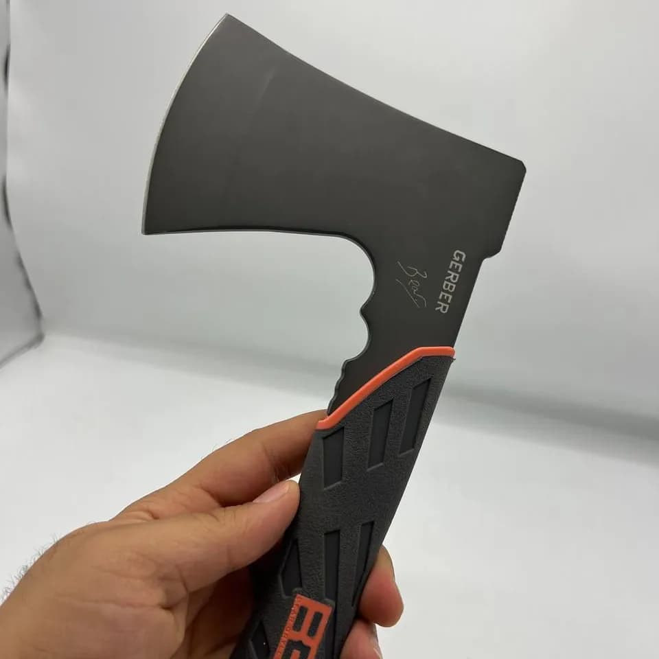 تبر کمپینگ و بقا (Hatchet) با تیغه فولادی مقاوم — تصویر ۲