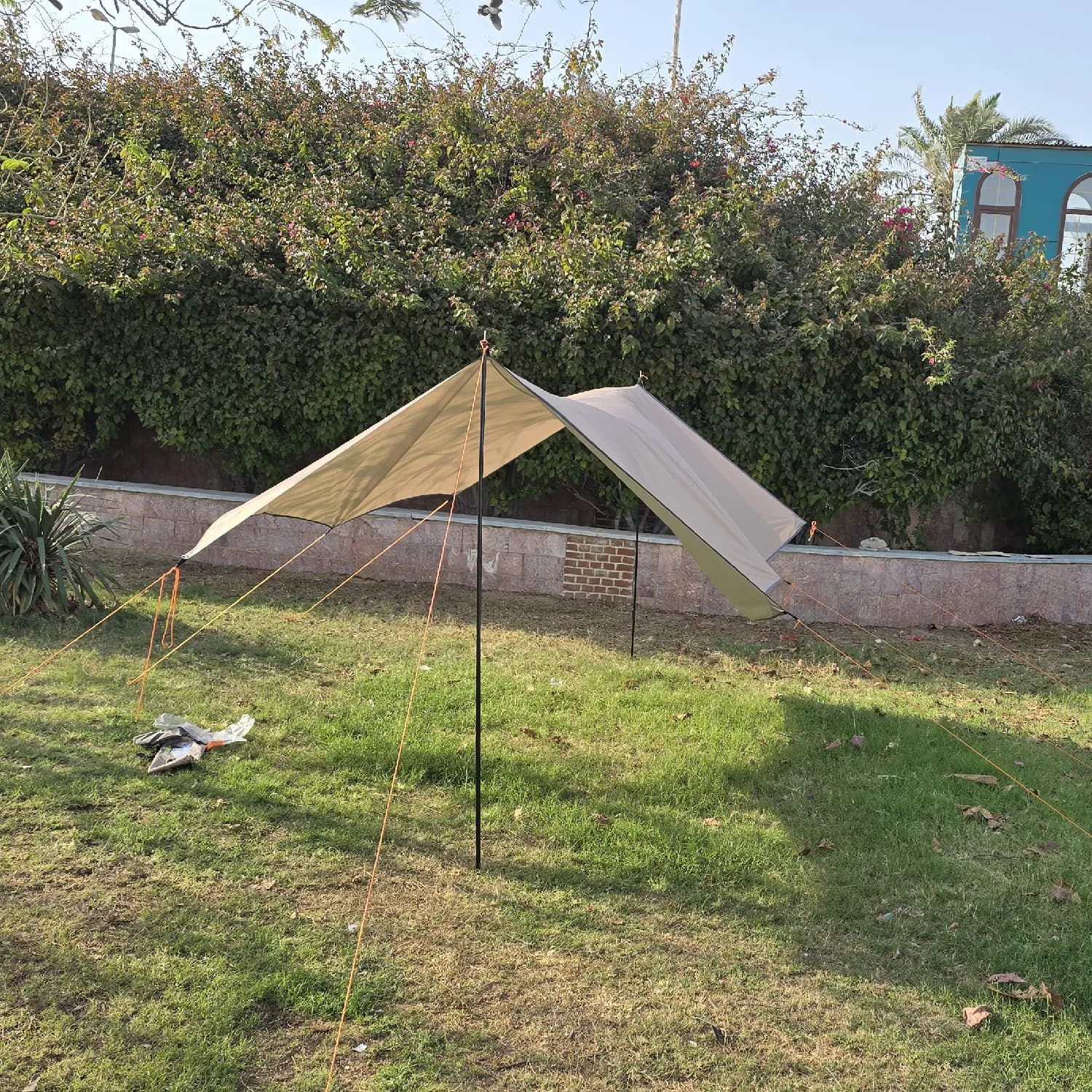 سایه بان مسافرتی تیرک دار تارپ پایه دار سایز 3×3 — تصویر ۶