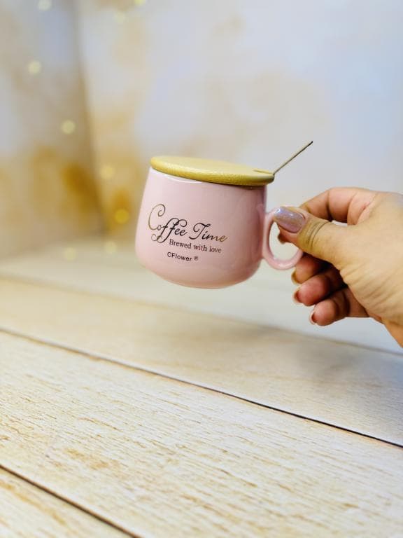 نیم ماگ فنجون پاستیلی درب بامبو تکست دار کد 3186 — تصویر ۳