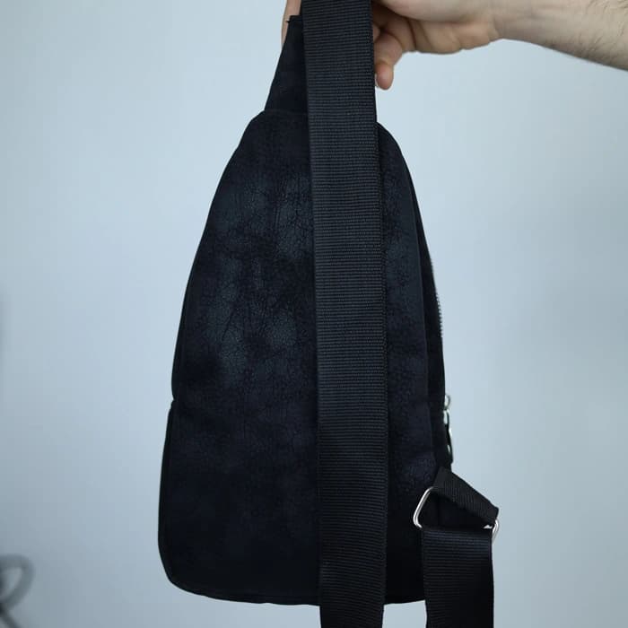 کیف بادی بگ چرم مخملی ساده دودی — تصویر ۸