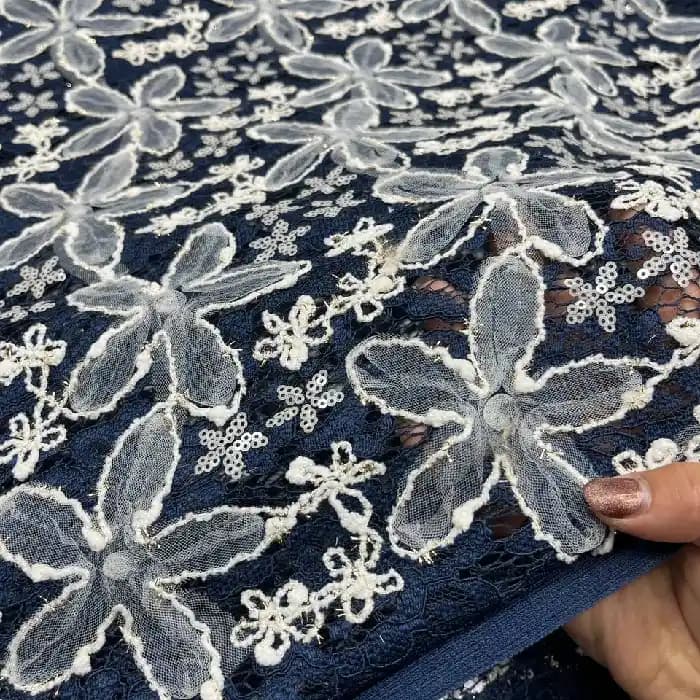 پارچه دانتل گل تور پولکدوزی رنگ سورمه ای — تصویر ۶