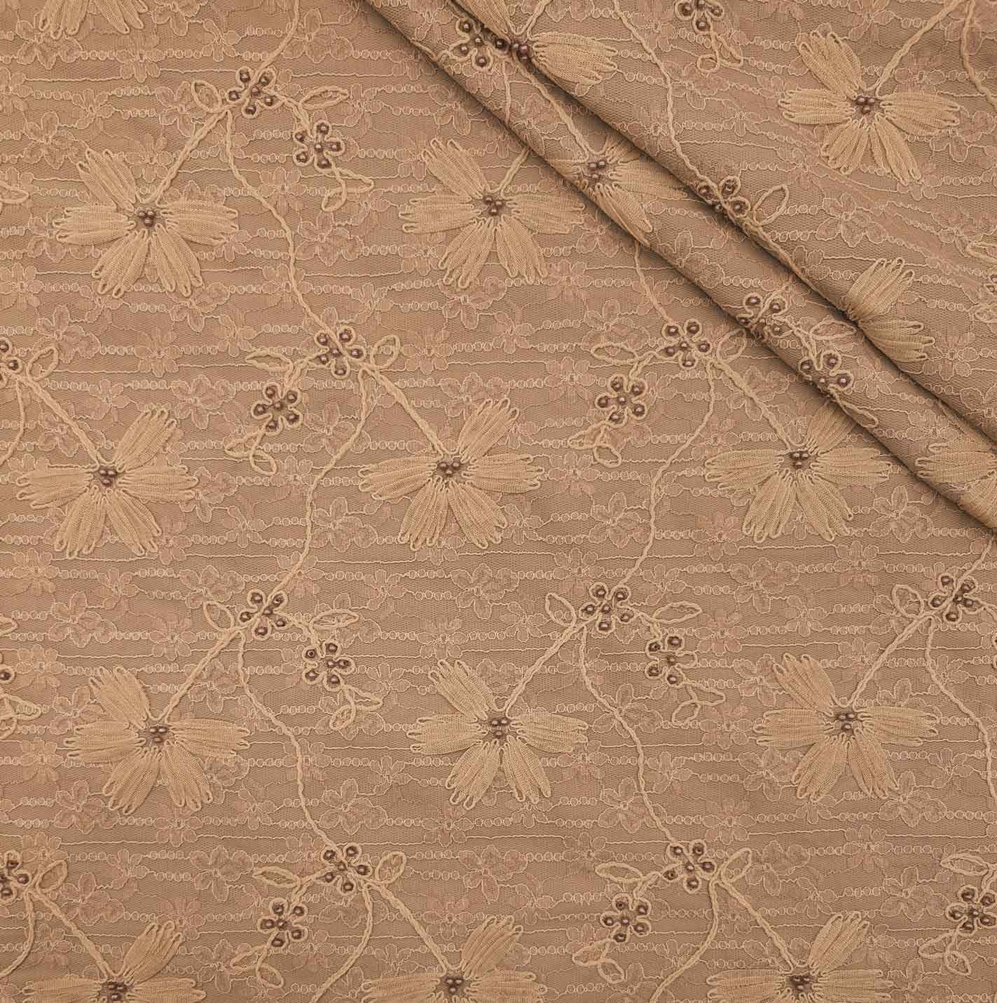 پارچه دانتل کار شده پشت آستر رنگ نسکافه ای