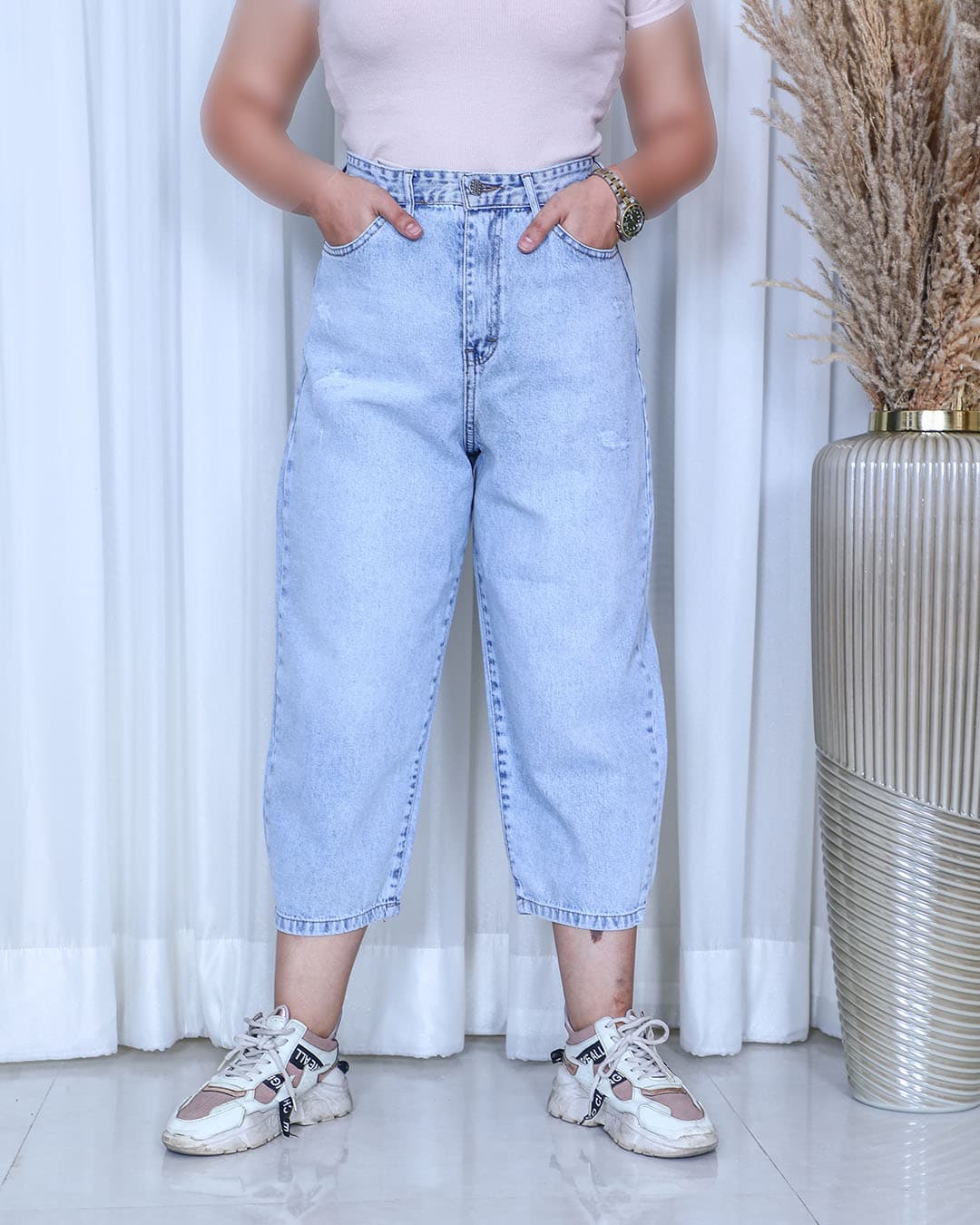 شلوار جین بالنی آبی یخی زنانه سایز 36 تا 44 | Balloon Jeans | کد 911800