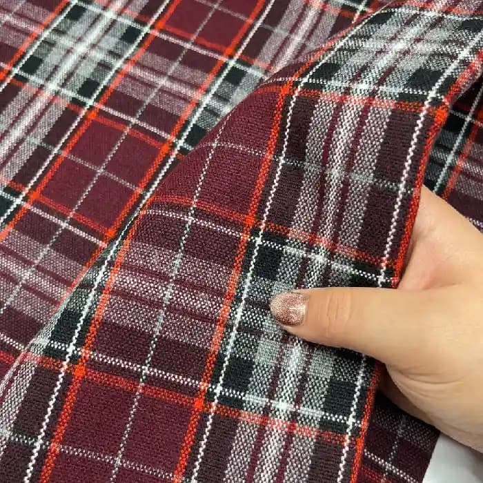 کشمیر سپاهان چهارخونه رنگ زرشکی و مشکی با طوسی — تصویر ۴