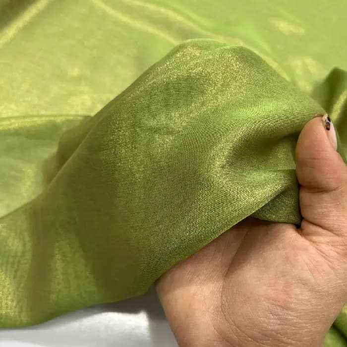 حریر رنگ سبز — تصویر ۲