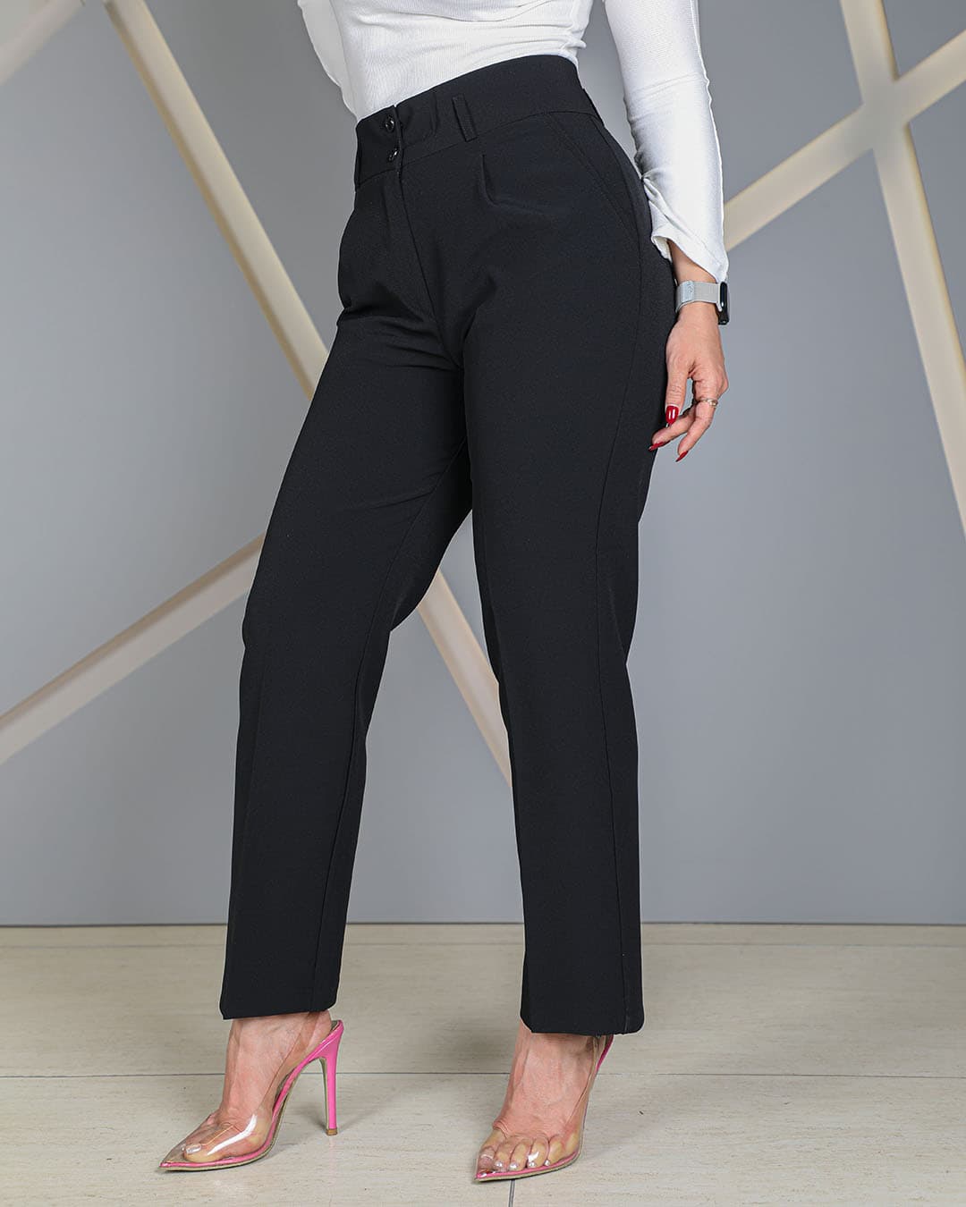 شلوار راسته پارچه ای سایز بزرگ مشکی زنانه | Plus Size Straight Pants | کد 40050 — تصویر ۲