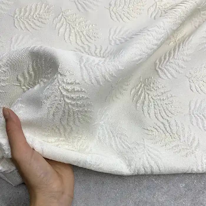 پارچه ژاکارد ترک طرح برگ رنگ سفید — تصویر ۲