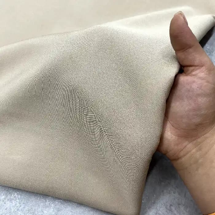 کرپ دیور رنگ کرم روشن — تصویر ۳