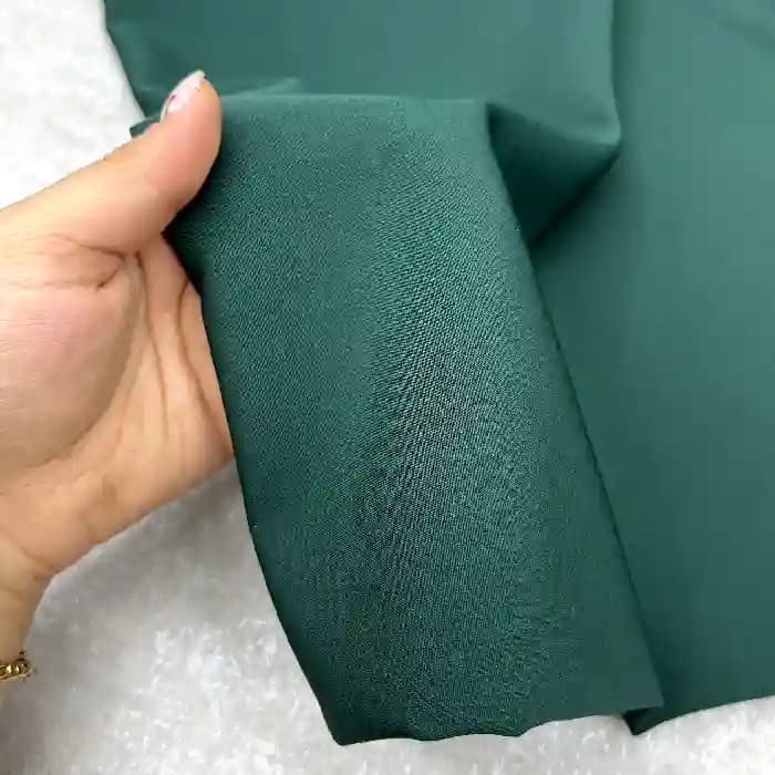 کرپ کالیفرنیا رنگ سبز زمردی — تصویر ۳