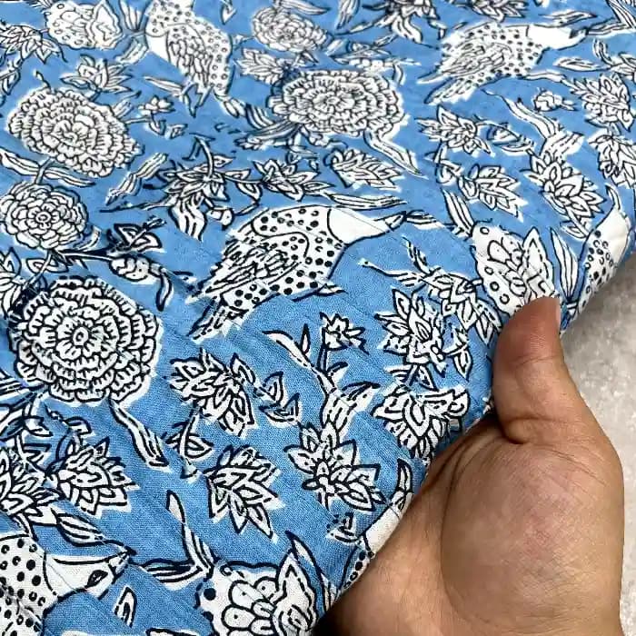 لینن باتیک هندی چرخکاری آبی گلدار — تصویر ۲