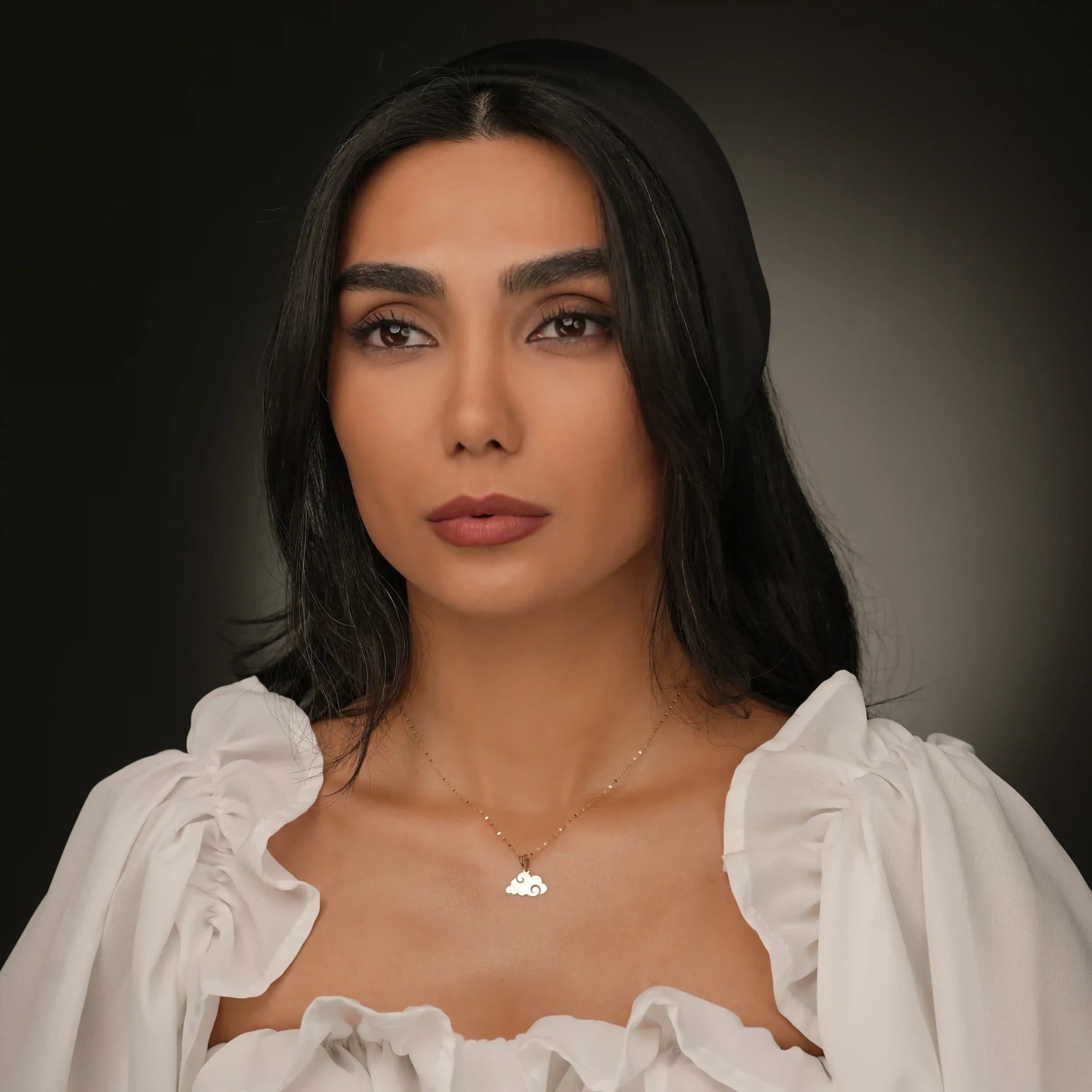 گردنبند ابر — تصویر ۲