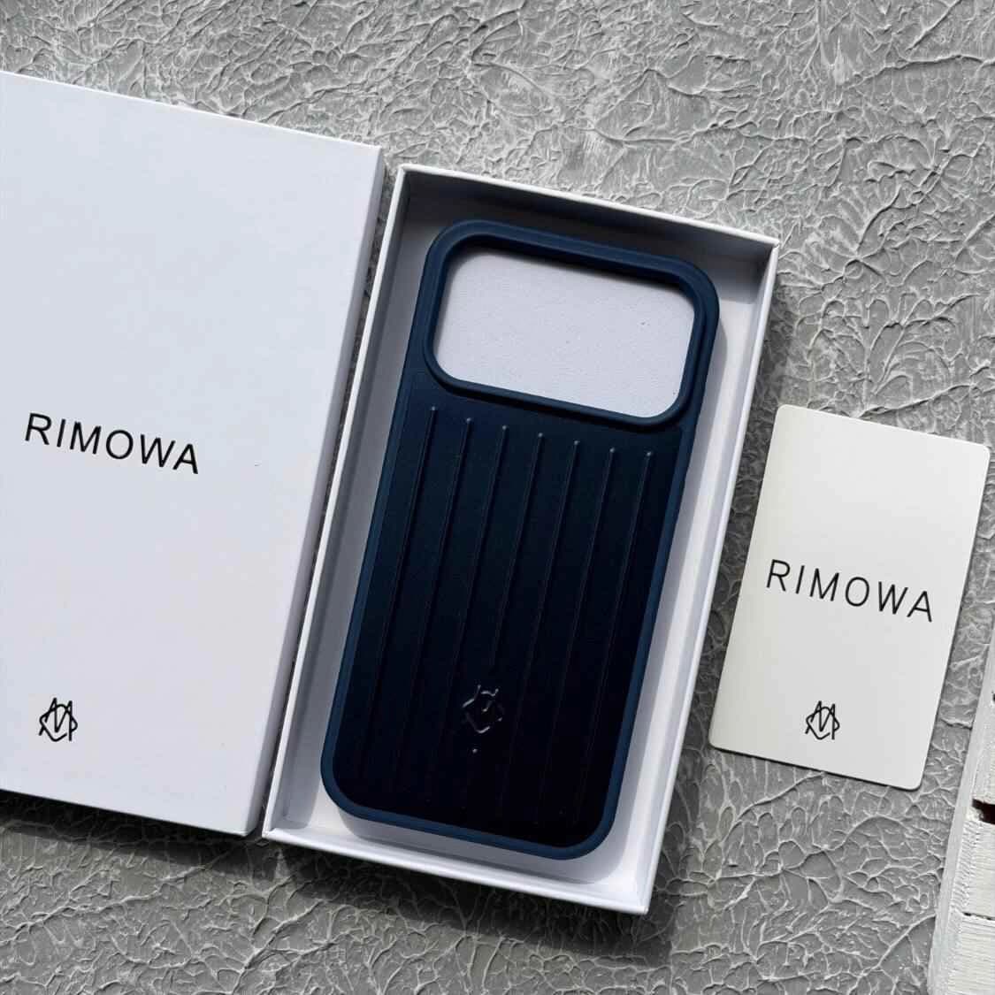 قاب آيفون 17/18 پرومکس برند RIMOWA — تصویر ۷