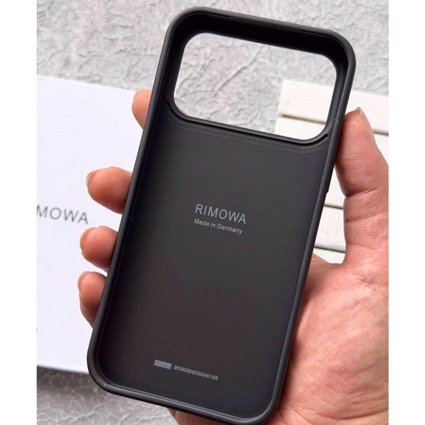 قاب آيفون 17/18 پرومکس برند RIMOWA — تصویر ۹