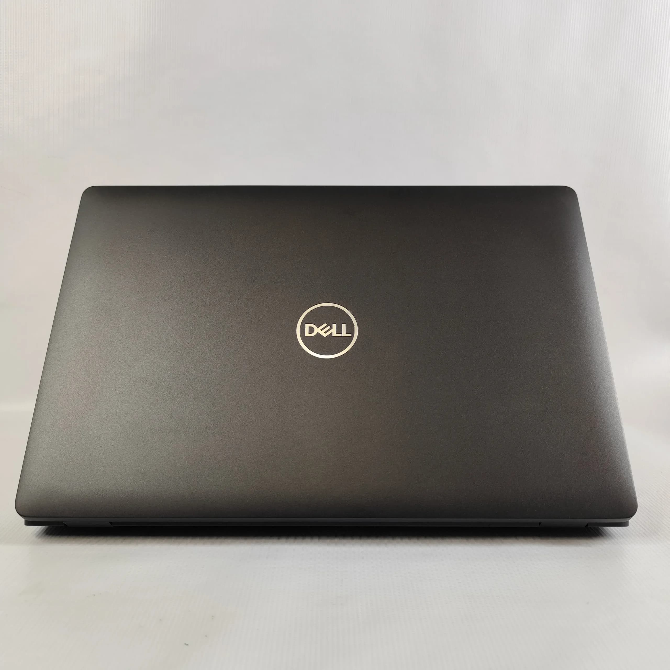 لپ تاپ Dell Latitude 5500 پردازنده i7 نسل 8 گرافیک 2Gرم 8 هارد 256 — تصویر ۷