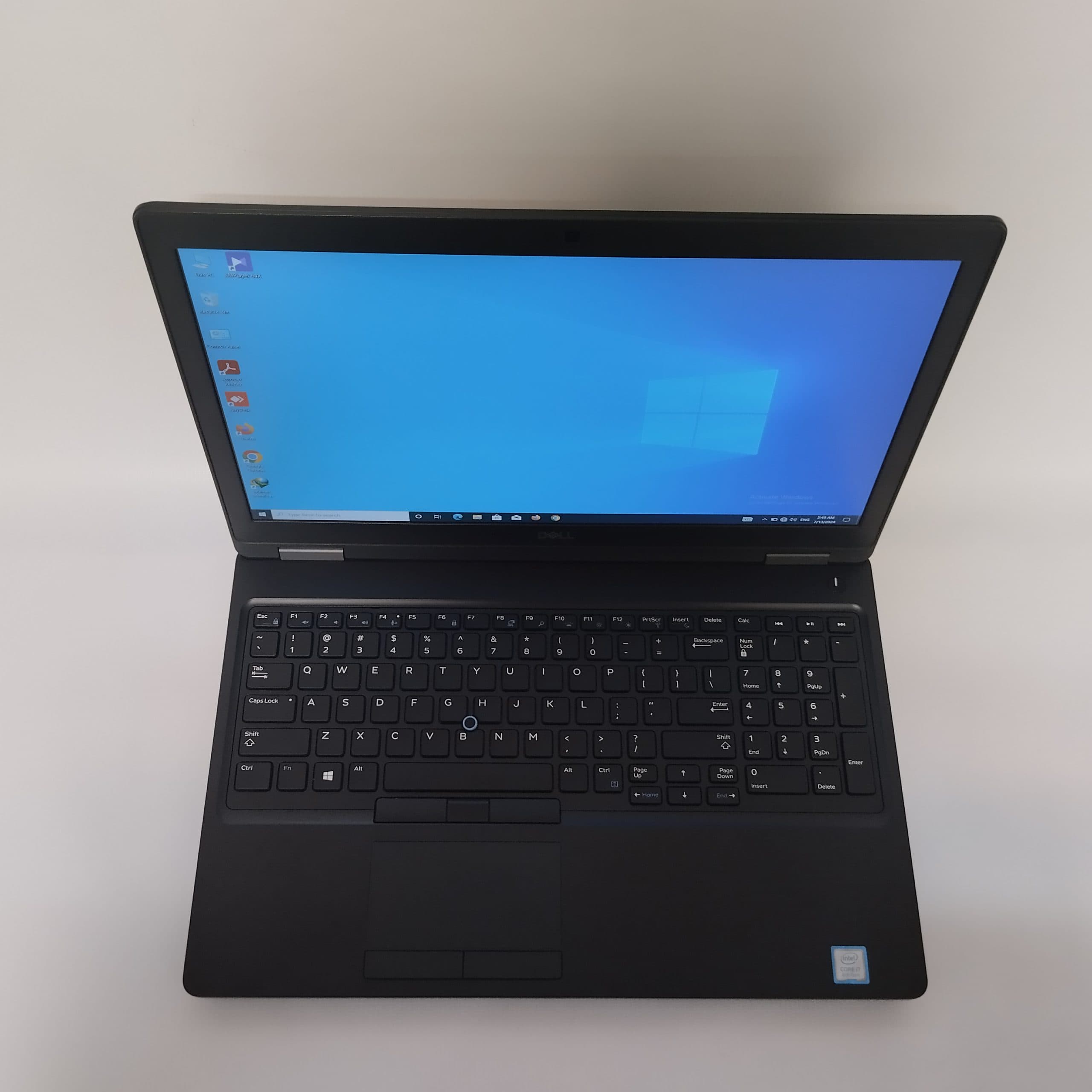 لپ تاپ DELL Latitude 5590 پردازنده Corei5 نسل 8 — تصویر ۵