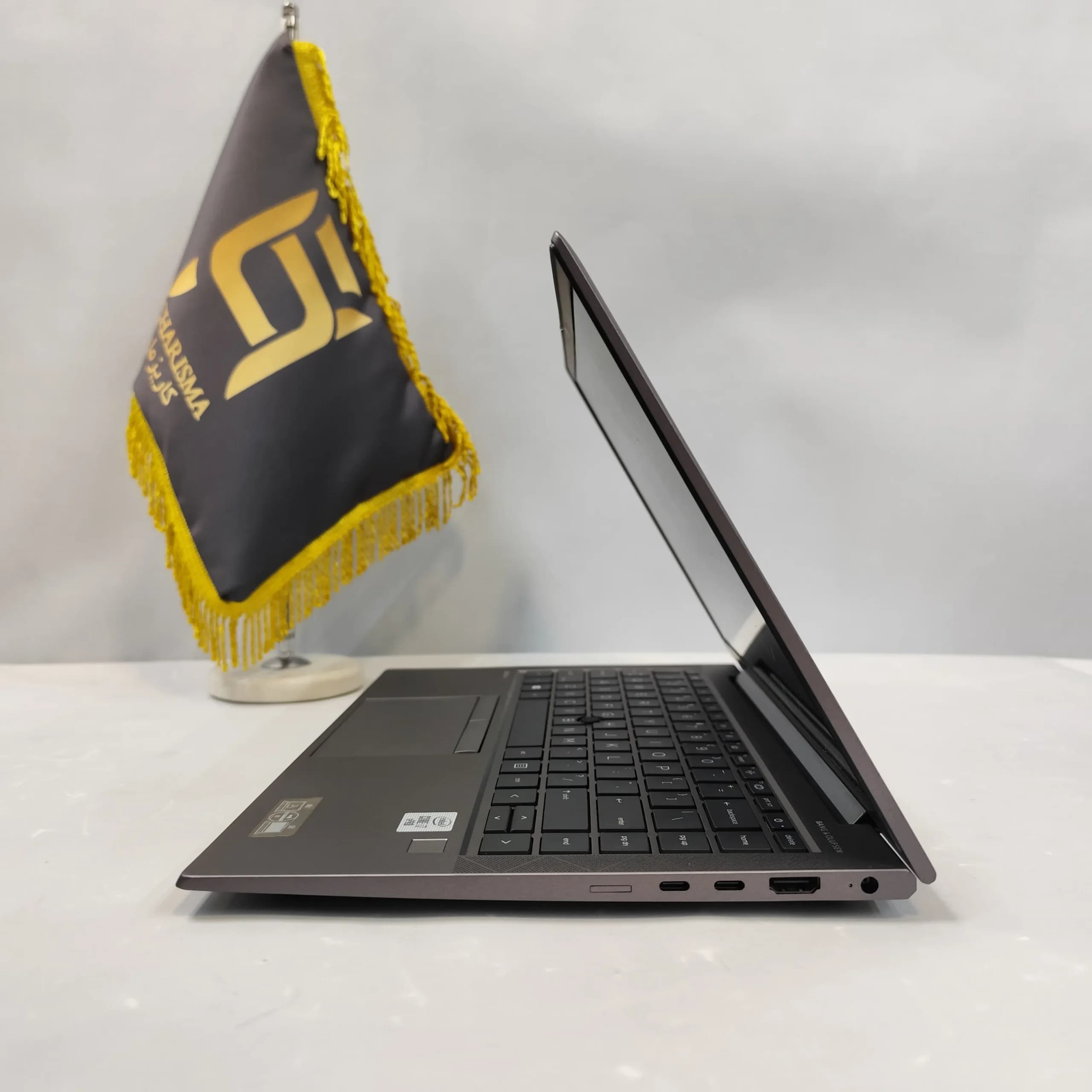 لپ تاپ HP ZBook Firefly 14 G7 پردازنده Corei7 نسل10 گرافیک مجزا 4 گیگ — تصویر ۵
