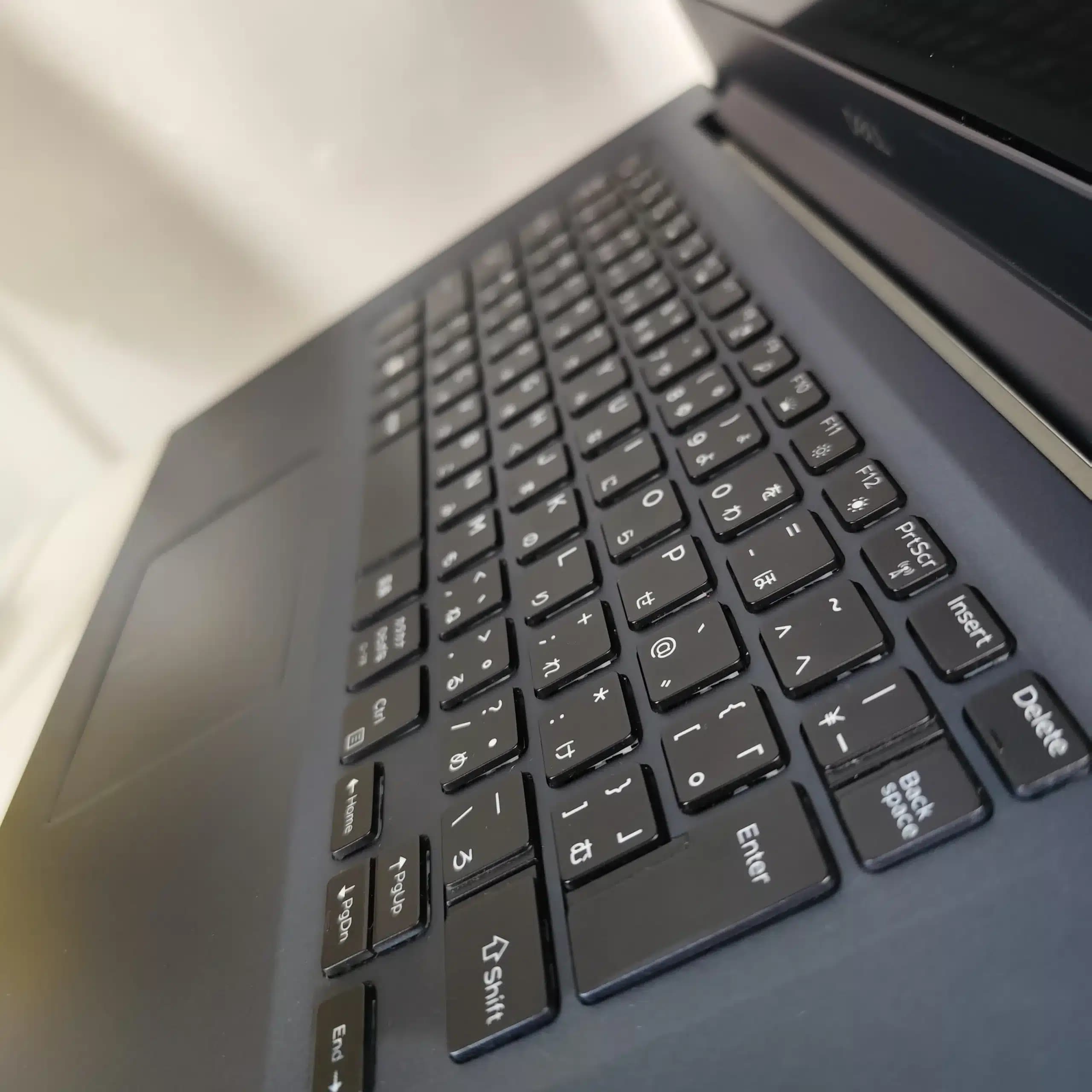 لپ‌تاپ Dell Vostro 5471 پردازنده i5 نسل 8 رم 8 گیگ — تصویر ۷
