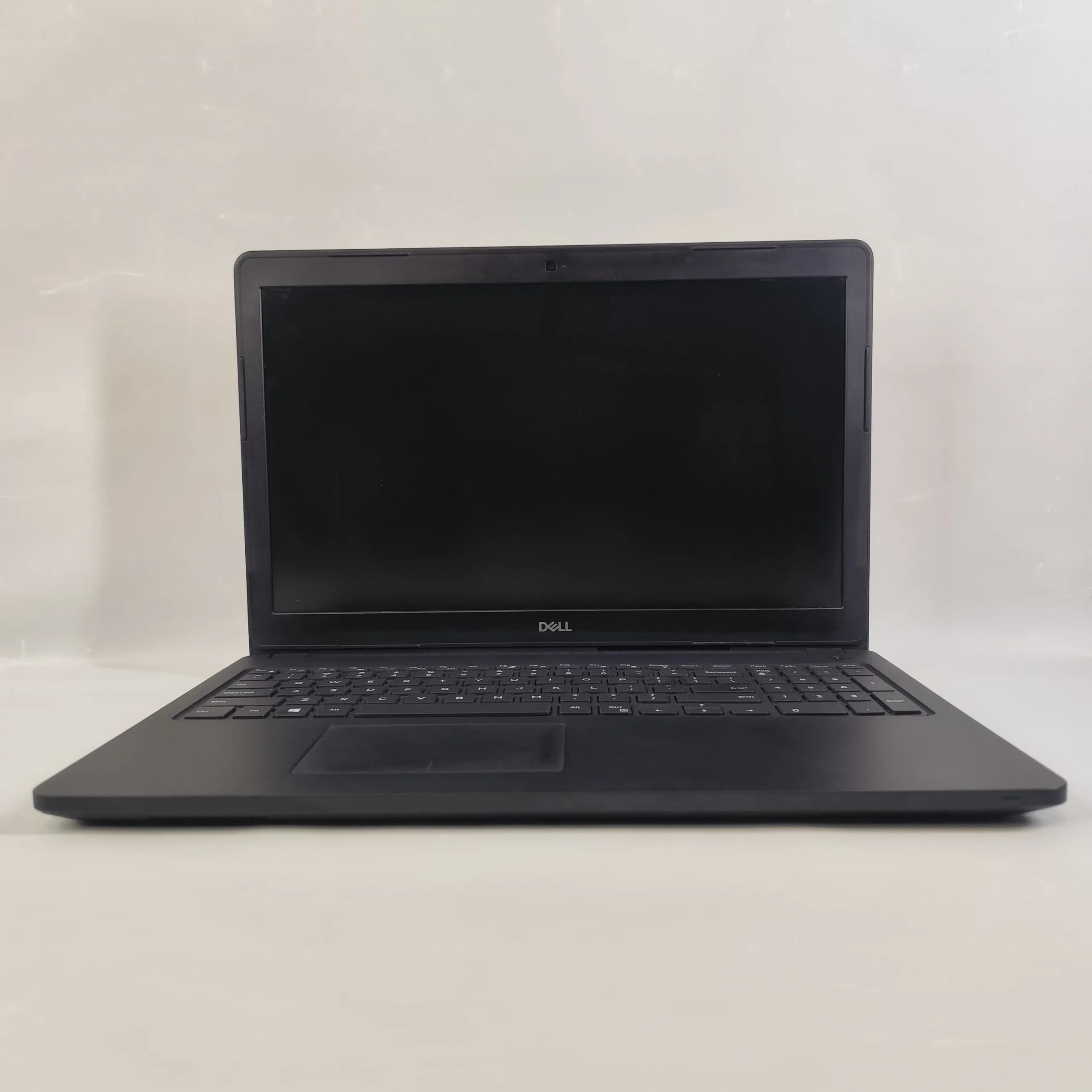 لپ تاپ DELL Latitude 3580 پردازنده Corei5 نسل7 — تصویر ۴