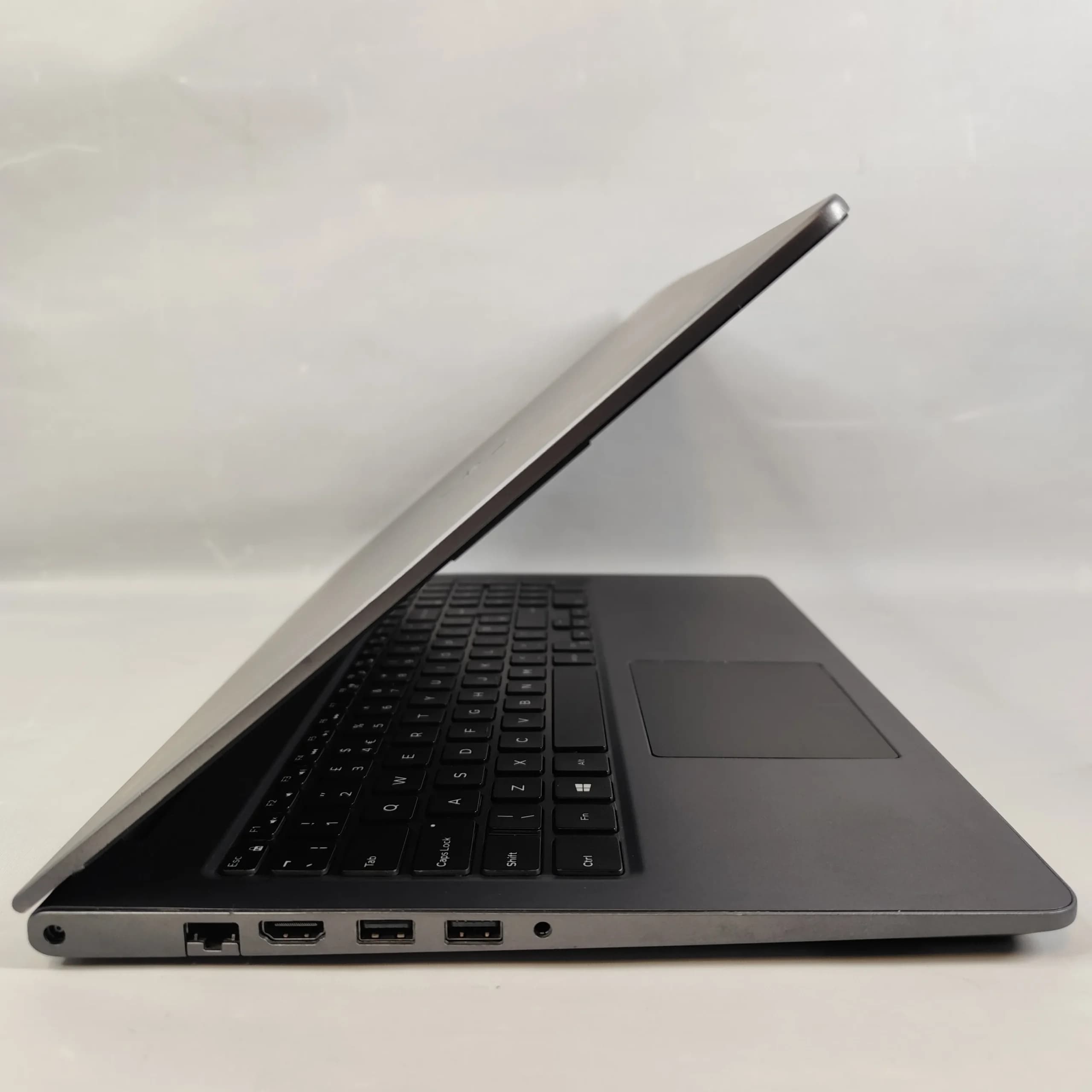 لپ تاپ Dell Vostro 5568 پردازنده Corei5 نسل 7 — تصویر ۹