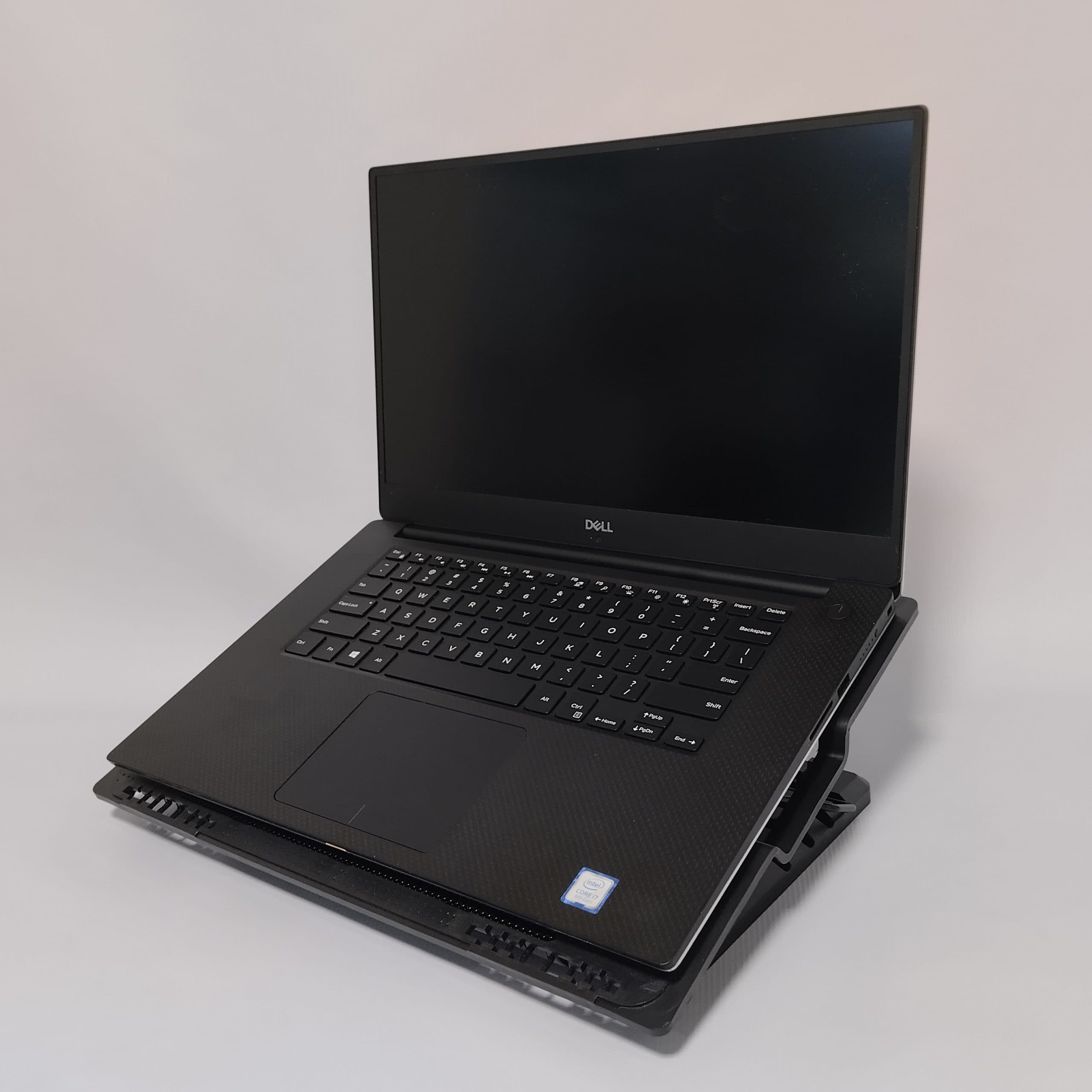 لپ تاپ Dell Precision 5530 پردازنده i9 نسل8 گرافیک 4G رم16 هارد512