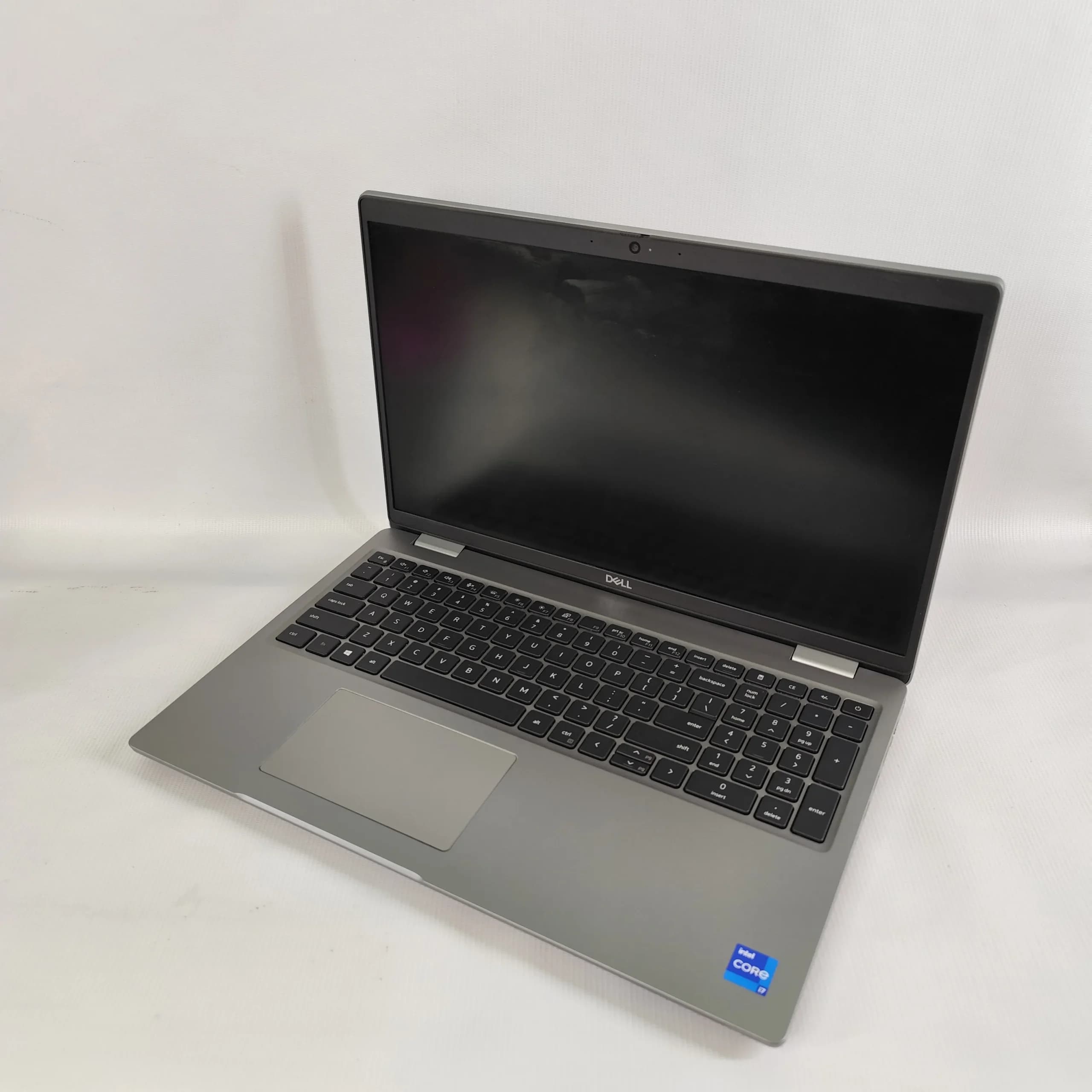 لپ تاپ Dell Precision 3560 پردازنده i7 نسل 11 گرافیک 2G رم16 هارد512