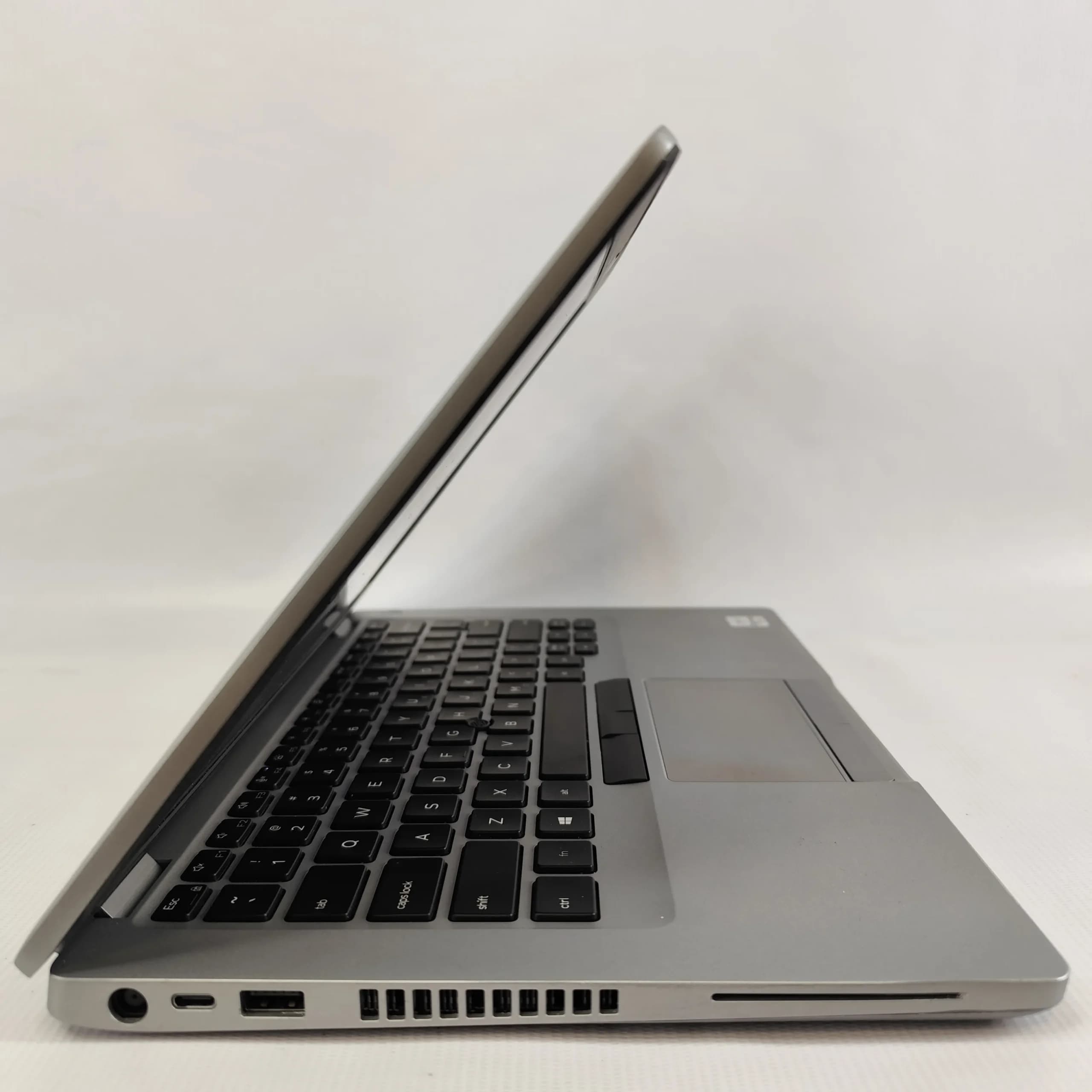 لپ تاپ Dell Latitude 5410 پردازنده i5 نسل 10 — تصویر ۸