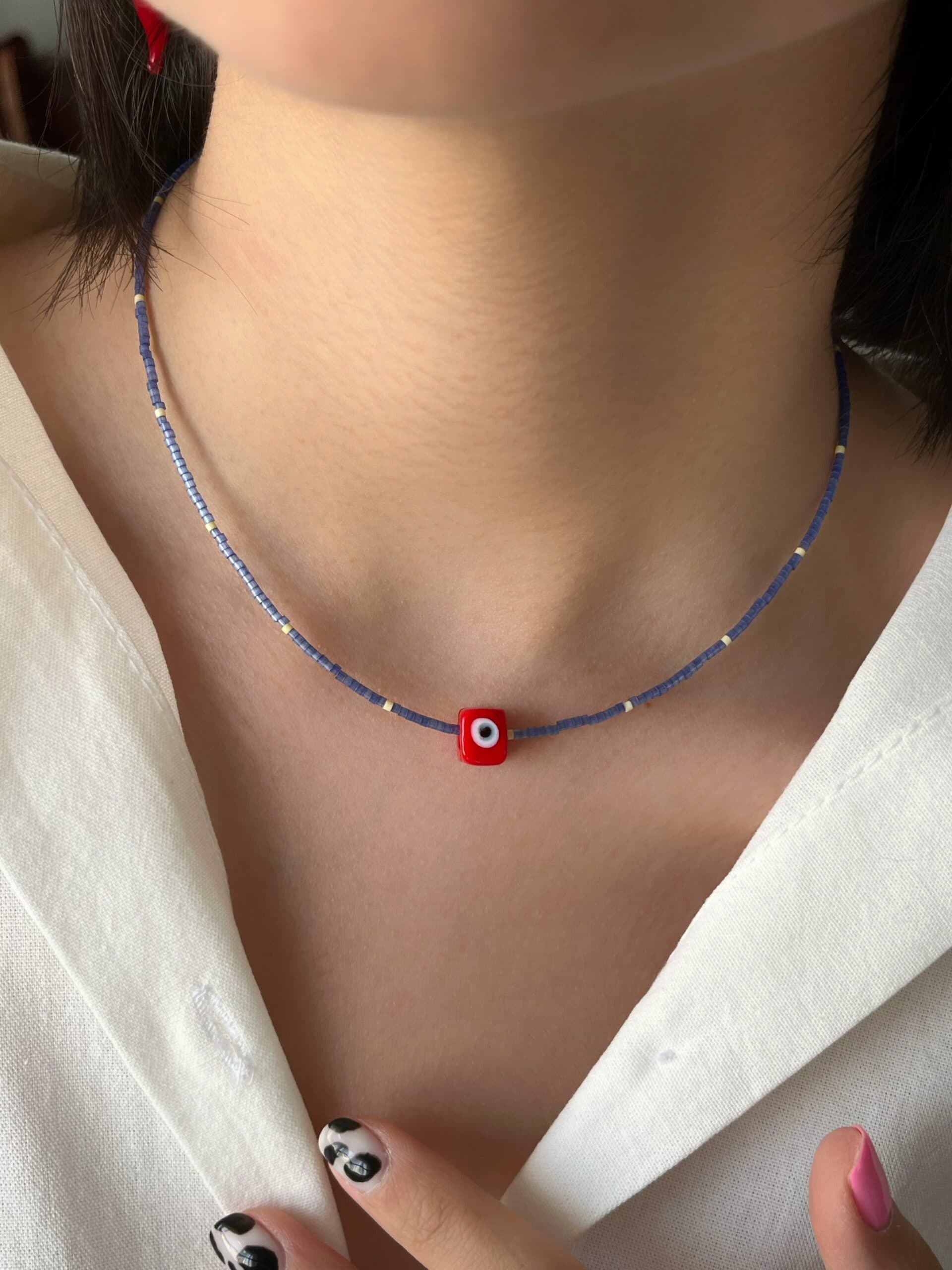 گردنبند چشم نظر شیشه‌ای