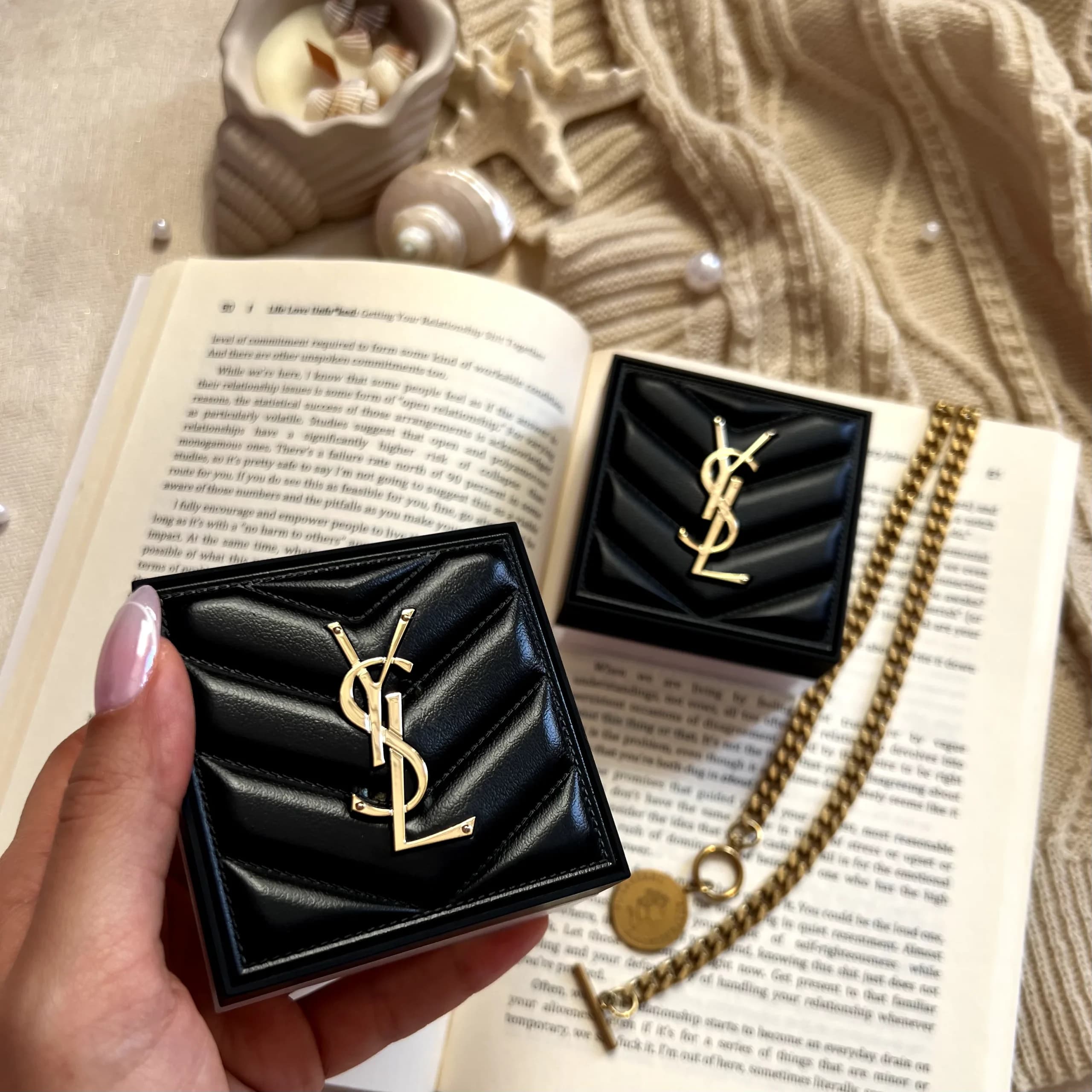 پودر فیکس ایو سن لوران YSL مدل All Hours Hyper Blur Loose Powder