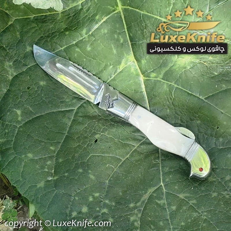 چاقوی جیبی دست ساز زنجان طرح شهریار دسته اپوکسی سفید + کیف