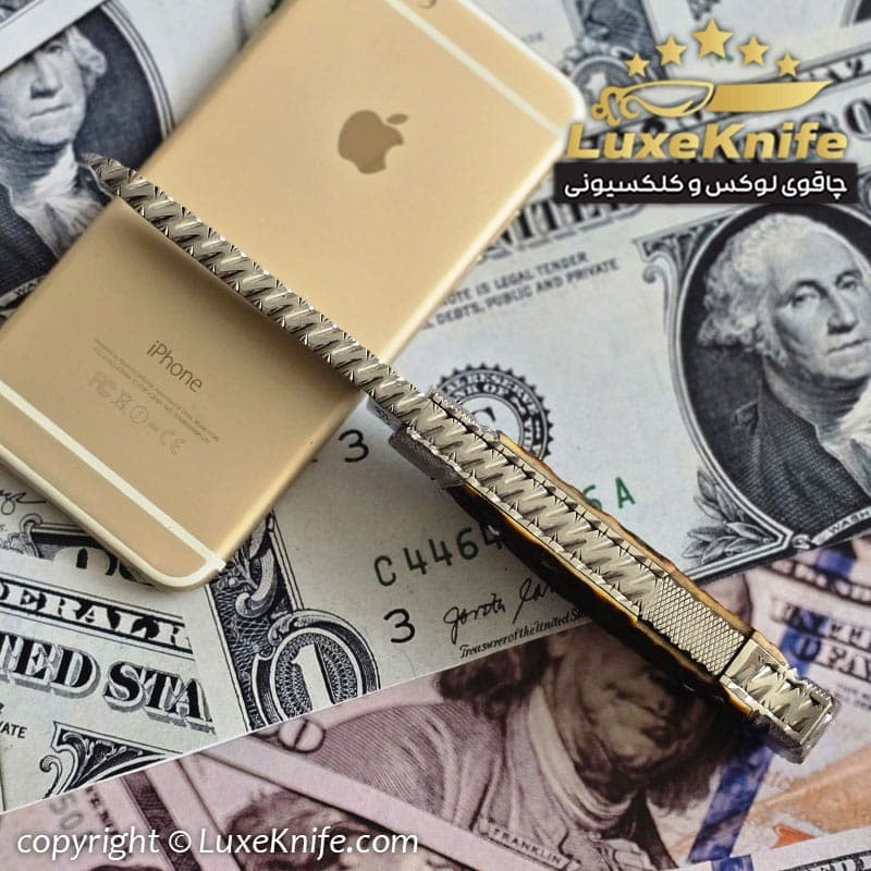 چاقوی فوق کلکسیونی استاد اکبر خلفی طرح تاج ( دسته شاخ گوزن ) — تصویر ۶